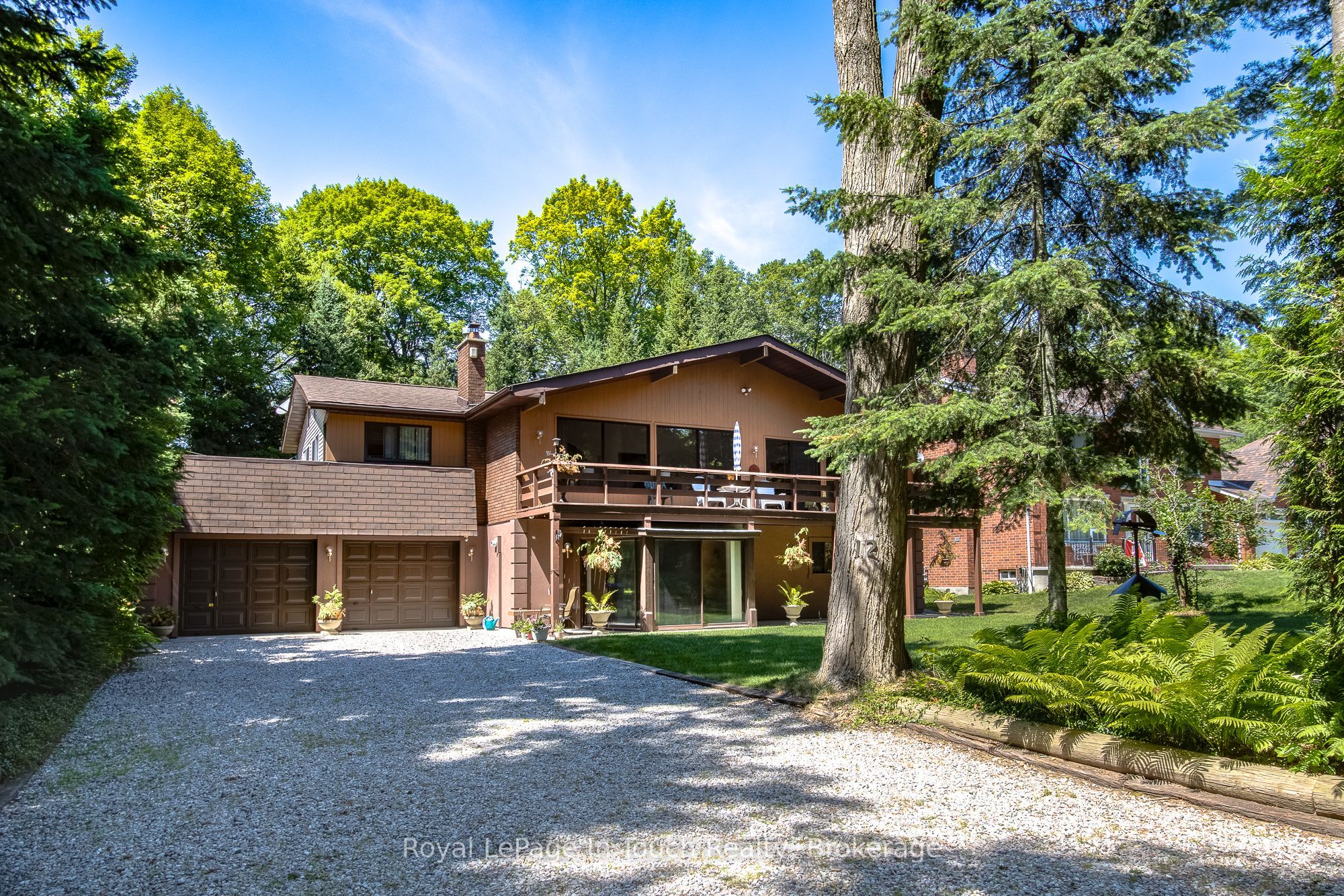 12 Lincoln Avenue, Tiny, ON L0L 2J0