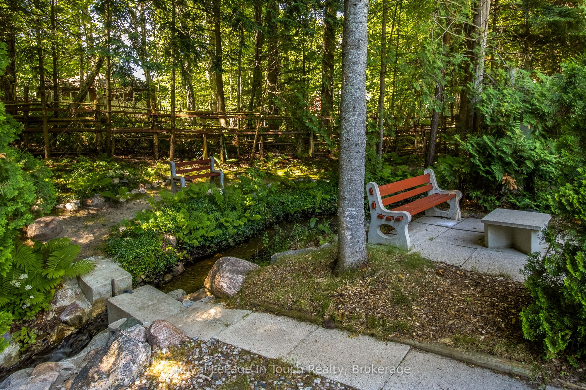 12 Lincoln Avenue, Tiny, ON L0L 2J0 photo 4