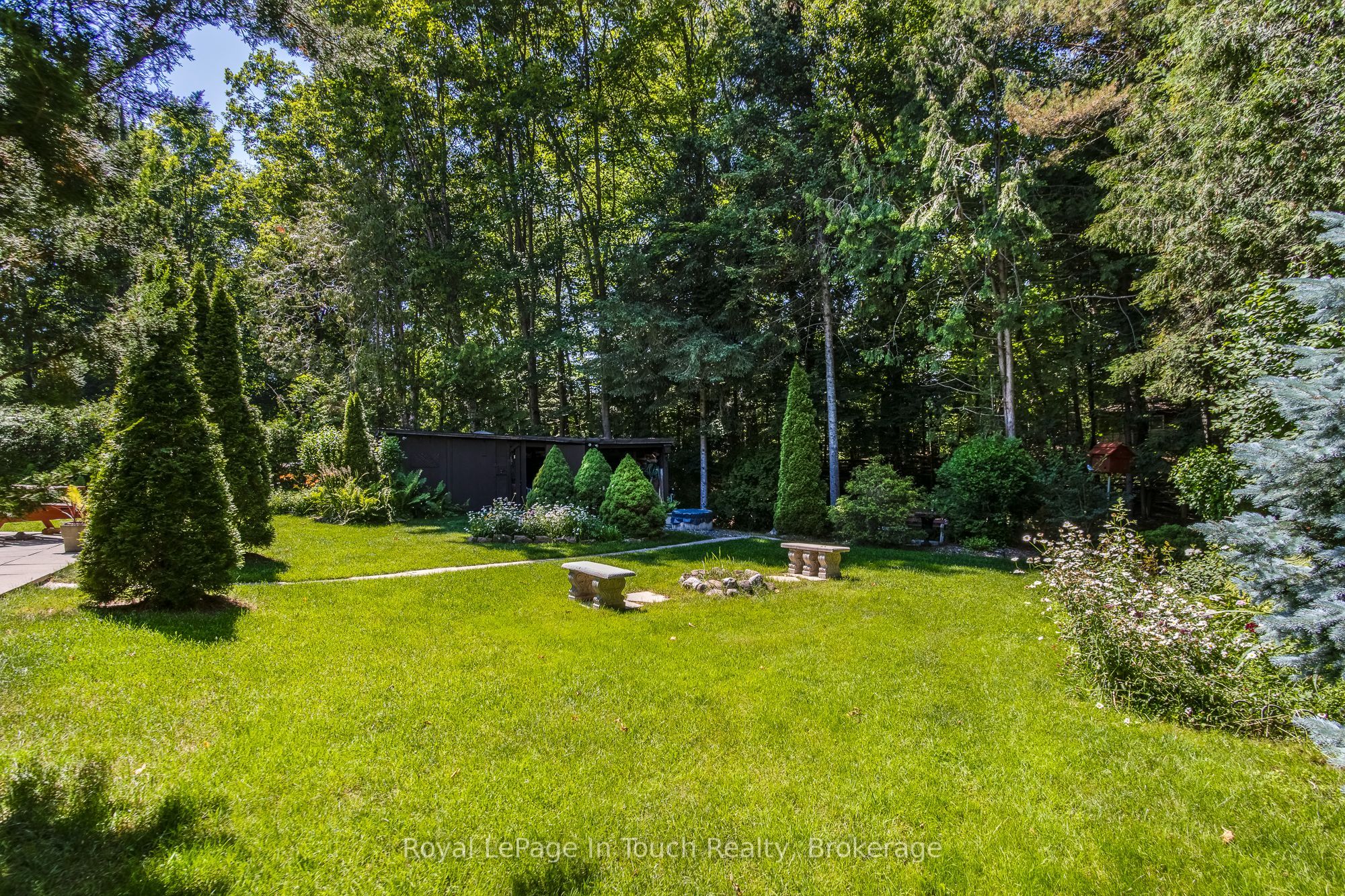 12 Lincoln Avenue, Tiny, ON L0L 2J0 photo 5