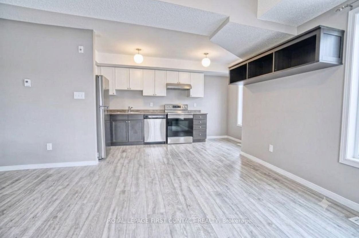 17 Cheltenham Road 6, Barrie, ON L4M 0E7 photo 3