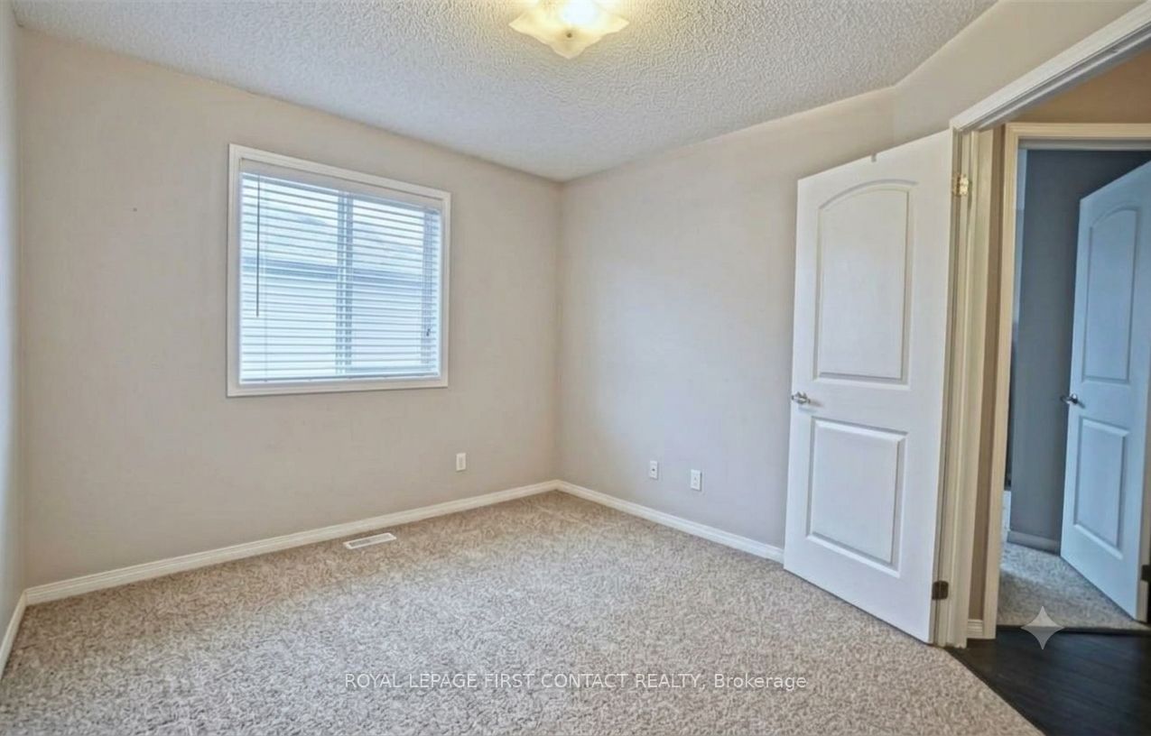 17 Cheltenham Road 6, Barrie, ON L4M 0E7 photo 5