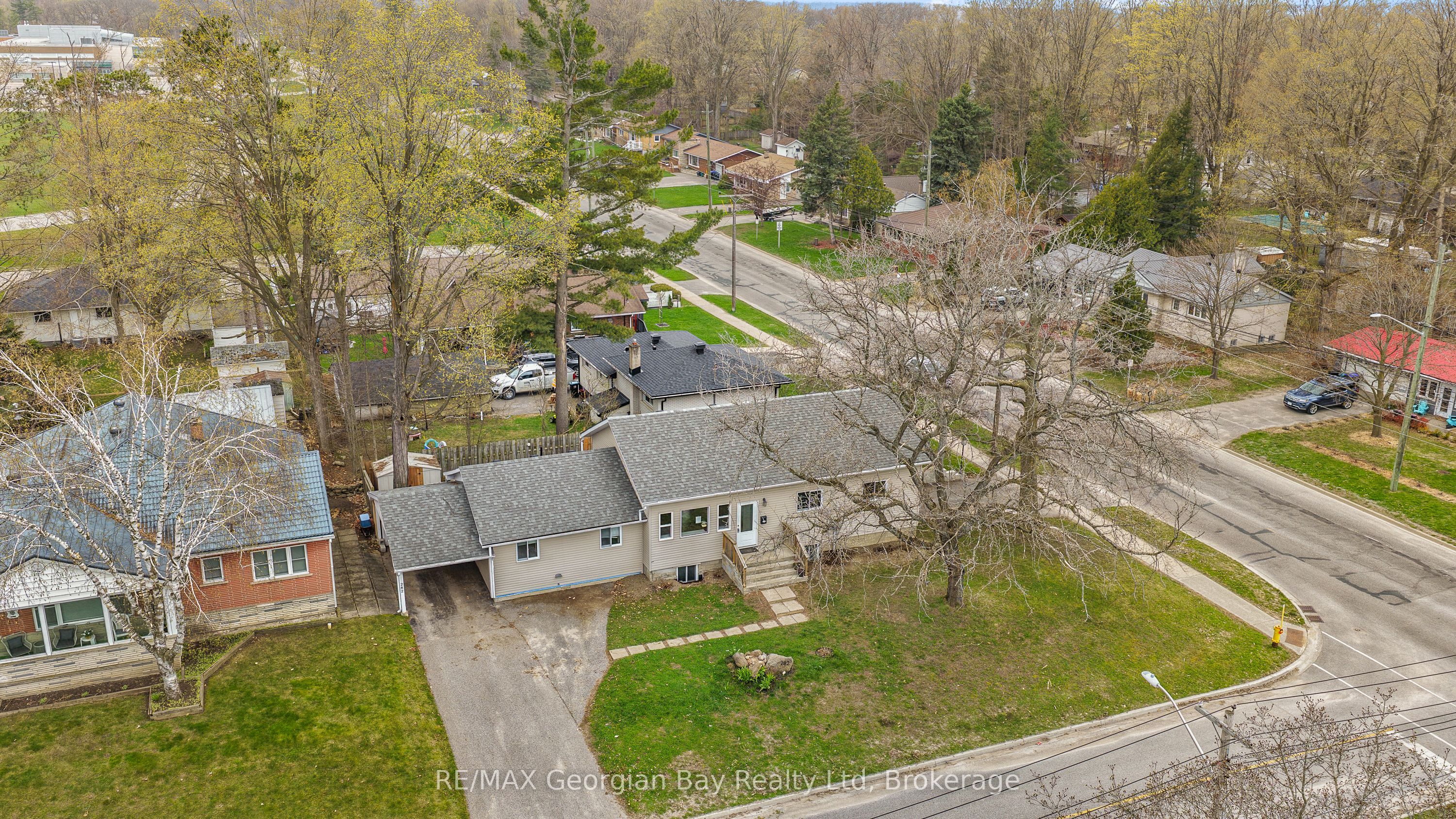 282 Norene Street, Midland, ON L4R 4C2 photo 2