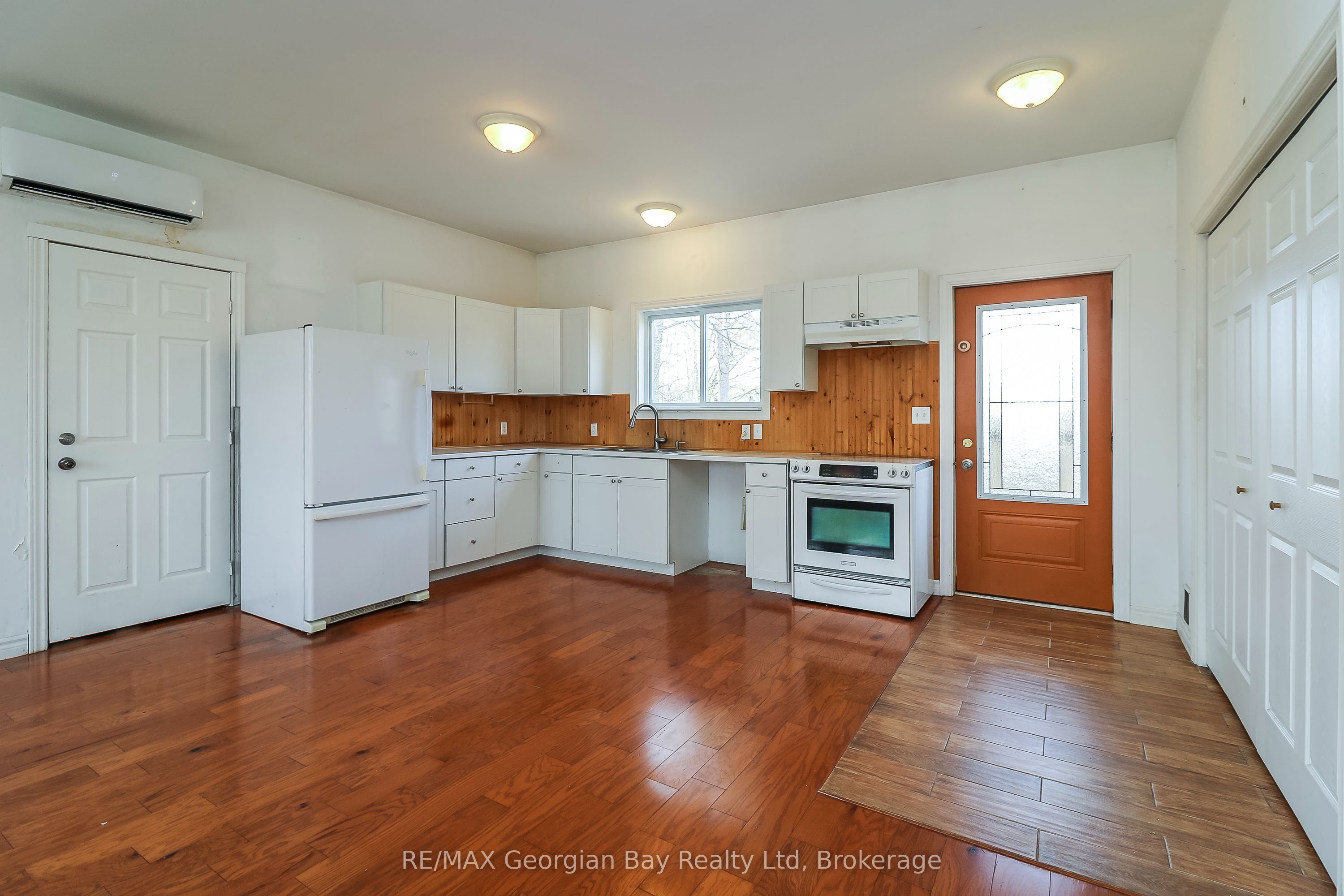 282 Norene Street, Midland, ON L4R 4C2 photo 5
