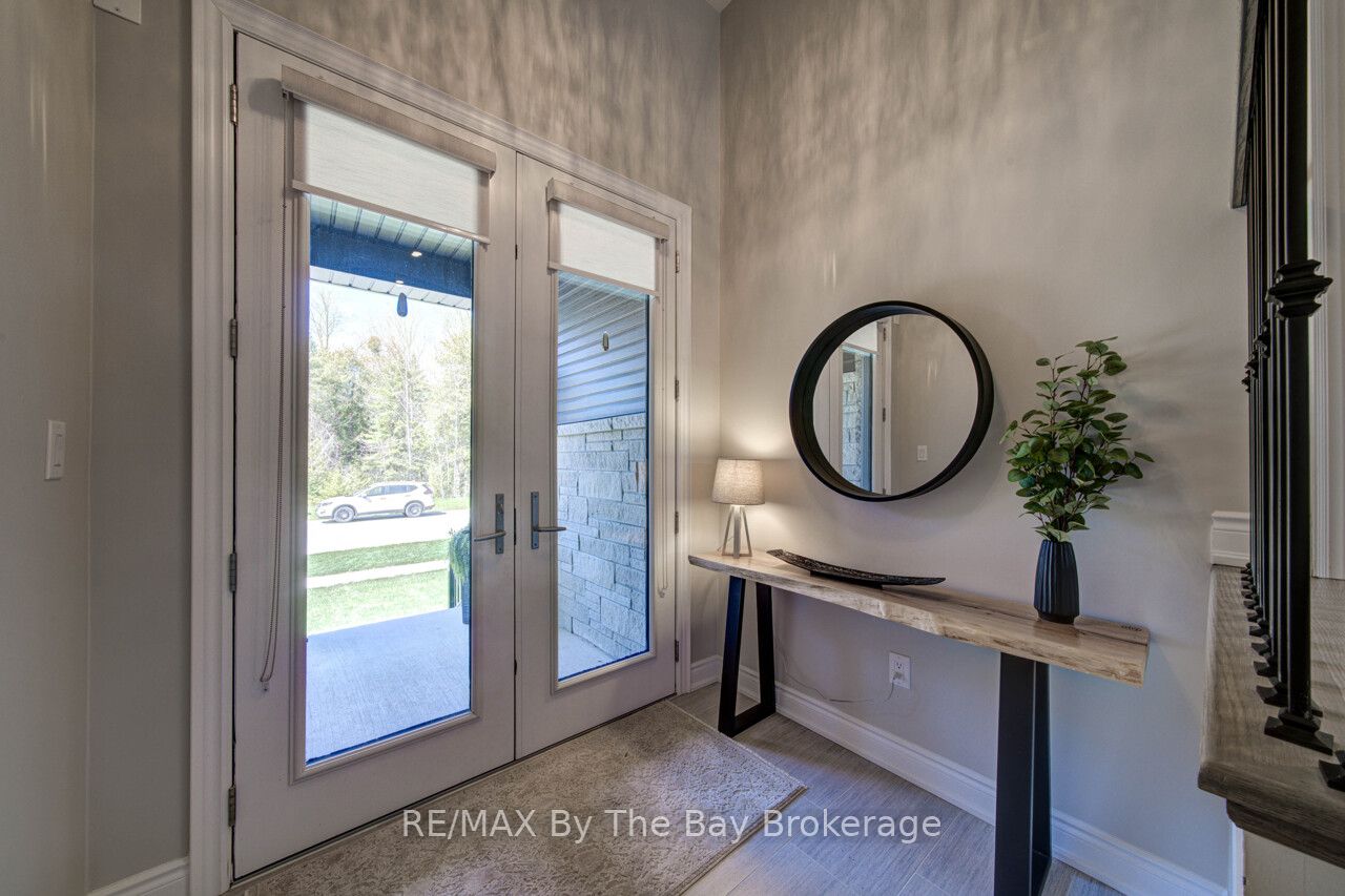 194 Mapleside Drive, Wasaga Beach, ON L9Z 0L4 photo 4