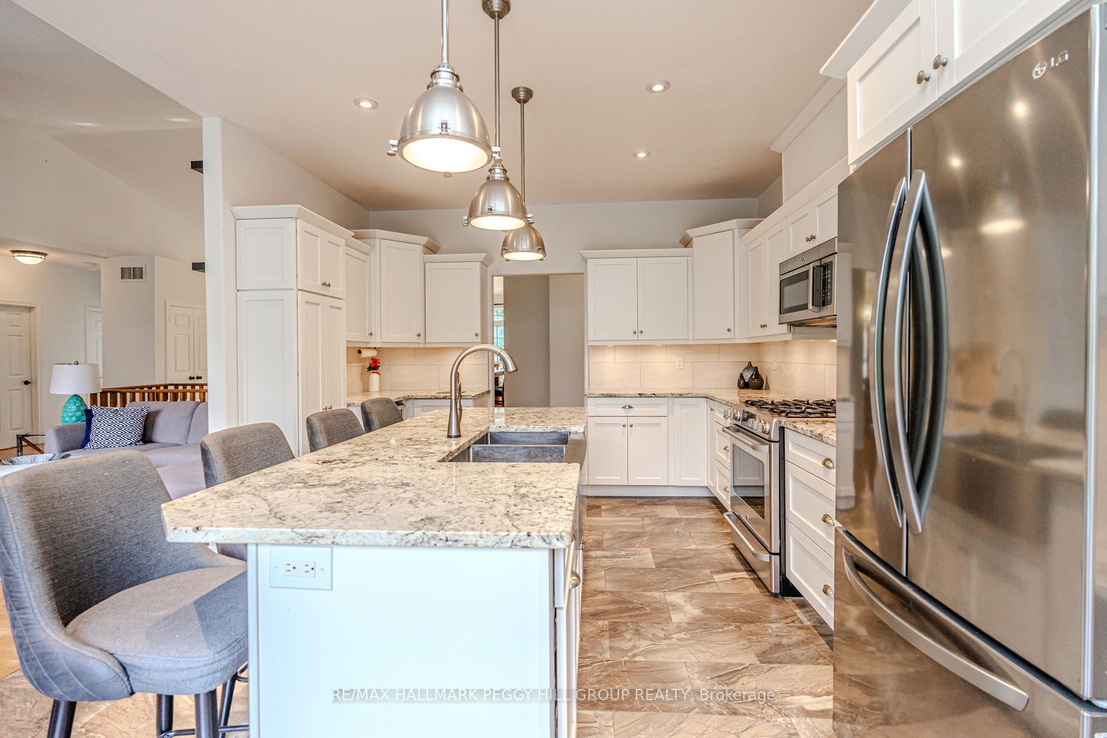 102 Highland Drive, Oro-Medonte, ON L0L 2L0 photo 5