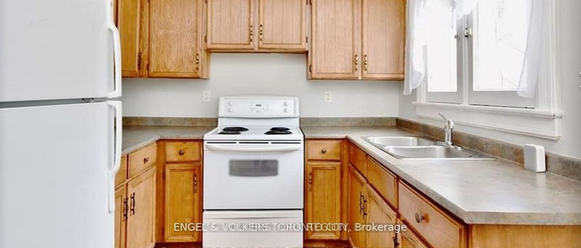 127 Burton Avenue, Barrie, ON L4N 2R6 photo 4