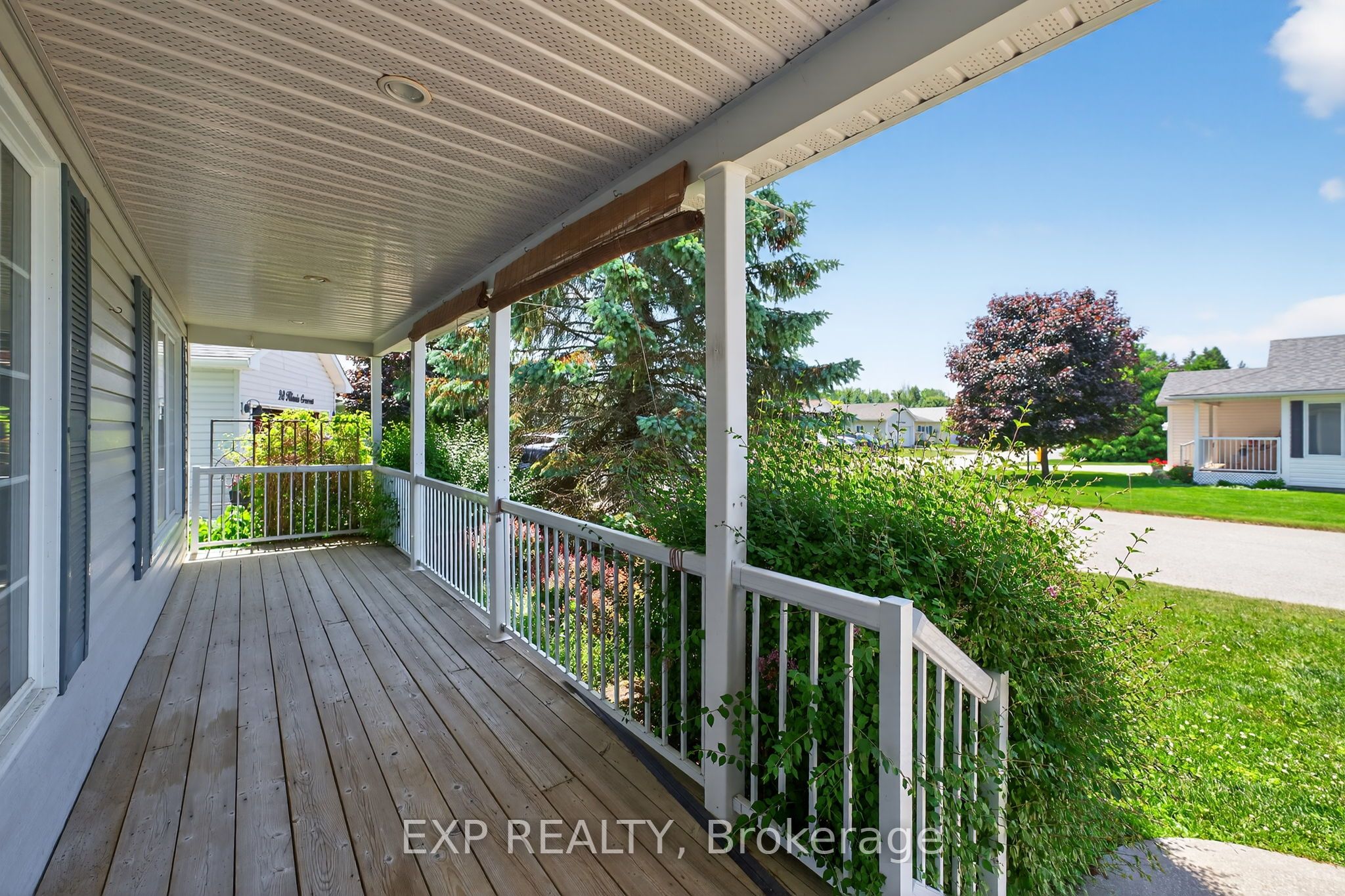 30 Illinois Crescent, Wasaga Beach, ON L9Z 3A8 photo 3
