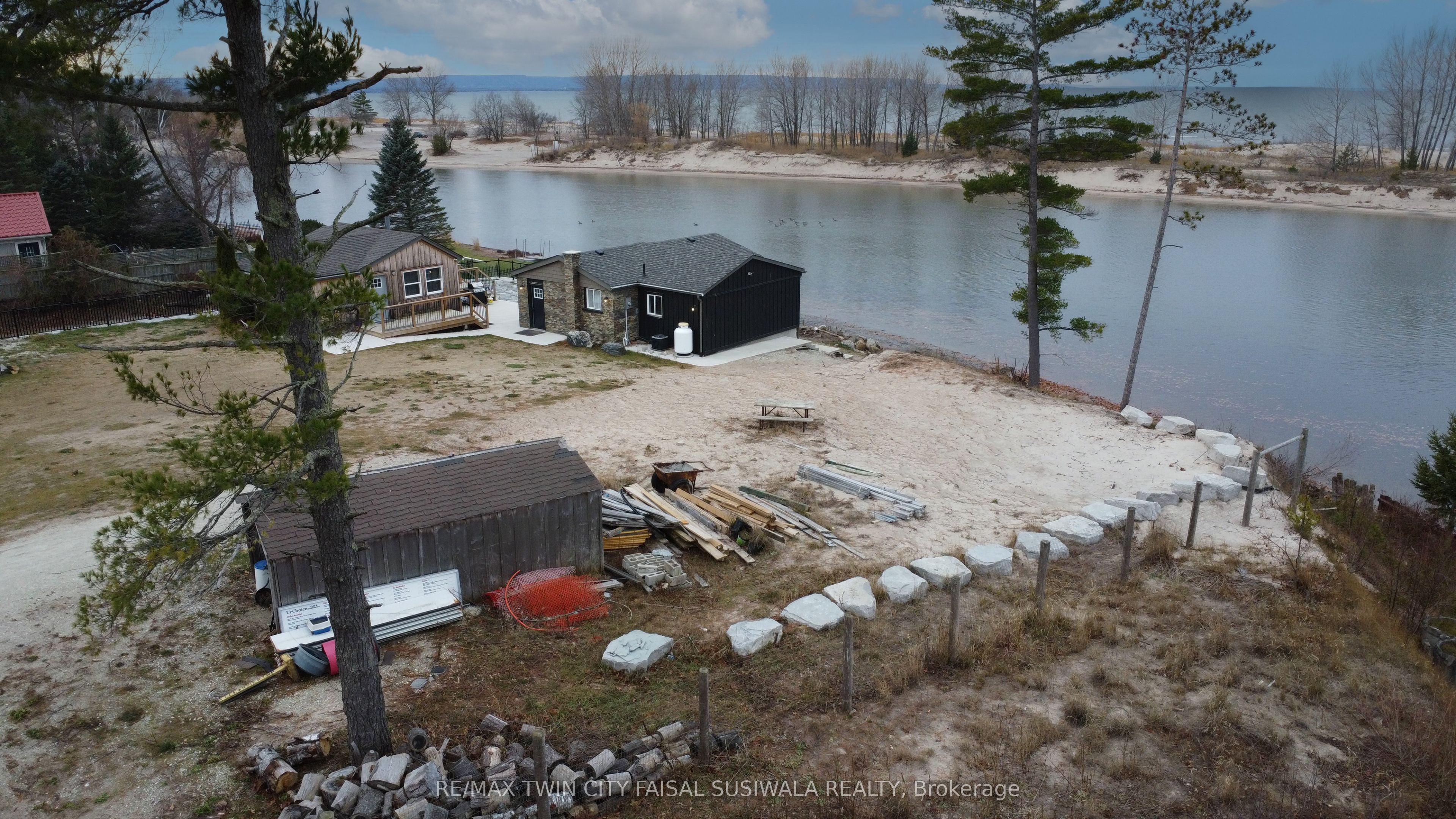 6 BROWNS Lane, Wasaga Beach, ON L9Z 2L7 photo 5