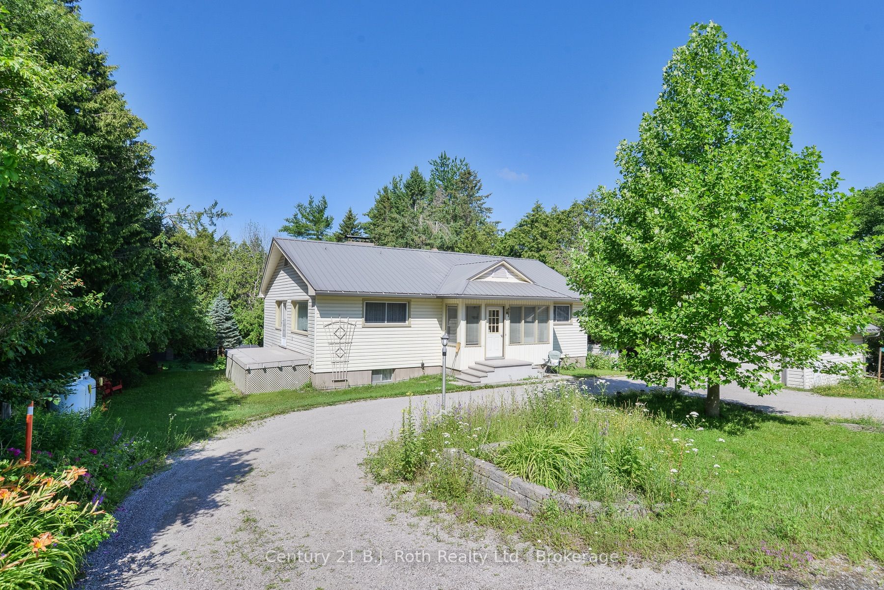 4548 Orkney Heights, Ramara, ON L3V 6H7