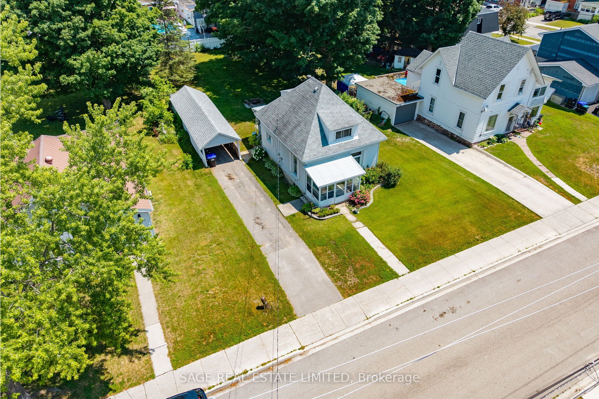 369 Queen Street, Midland, ON L4R 3H6 photo 3