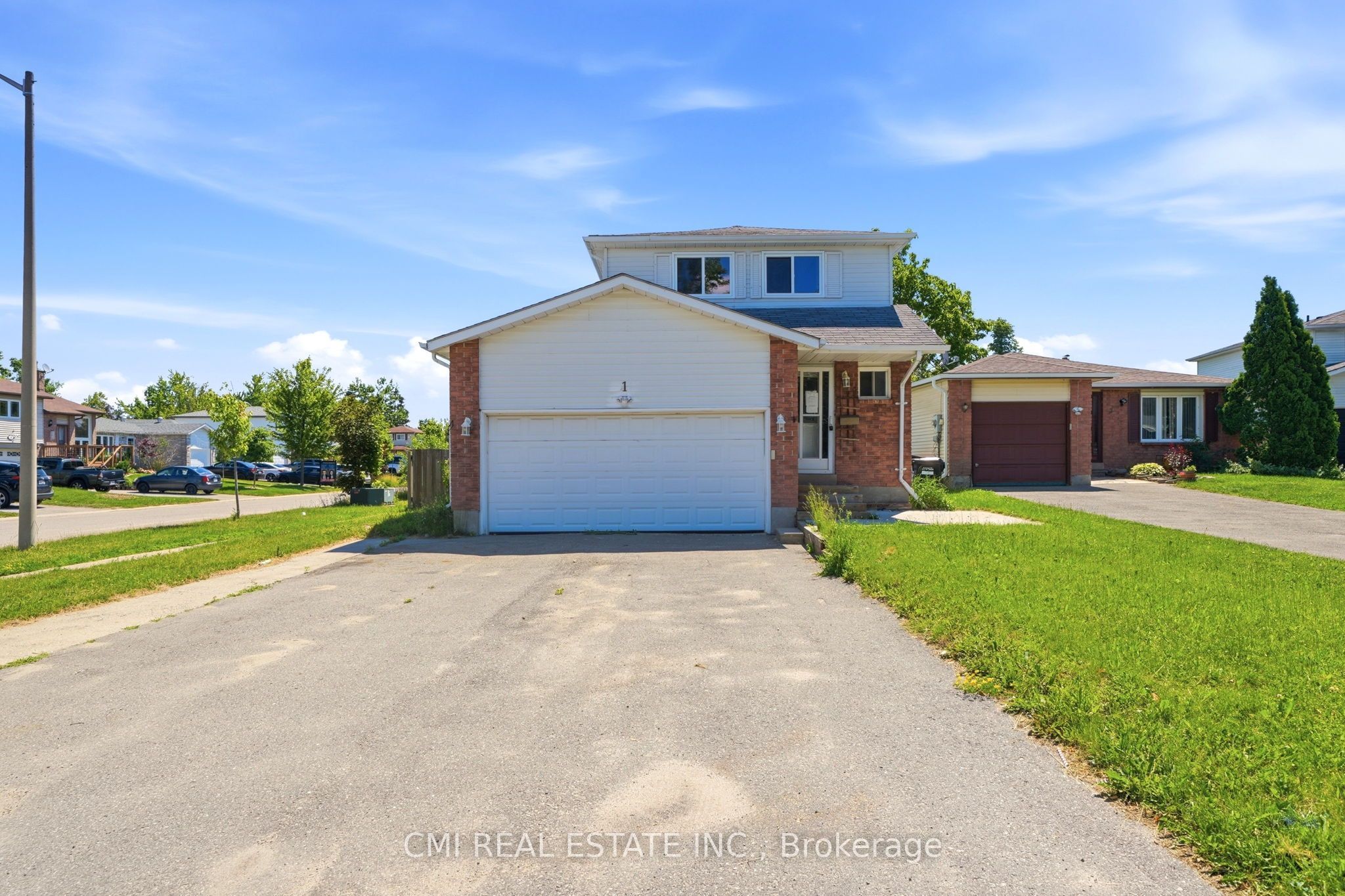 1 Mccuaig Court, Barrie, ON L4M 5S5 photo 2
