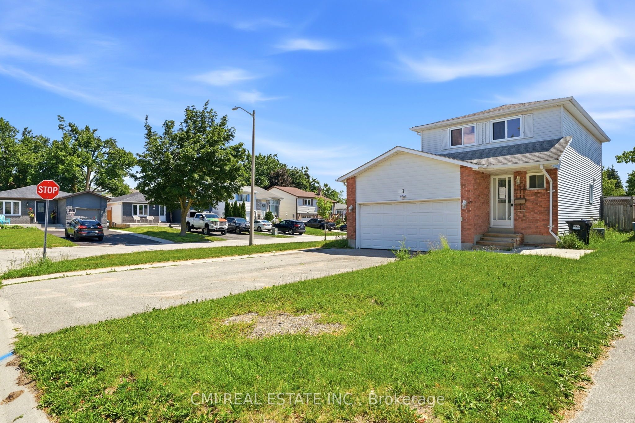 1 Mccuaig Court, Barrie, ON L4M 5S5 photo 4