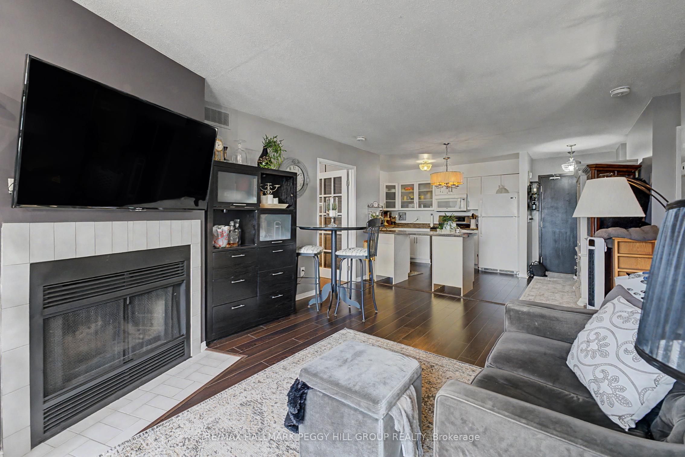 126 Bell Farm Road 415, Barrie, ON L4M 6J3 photo 4