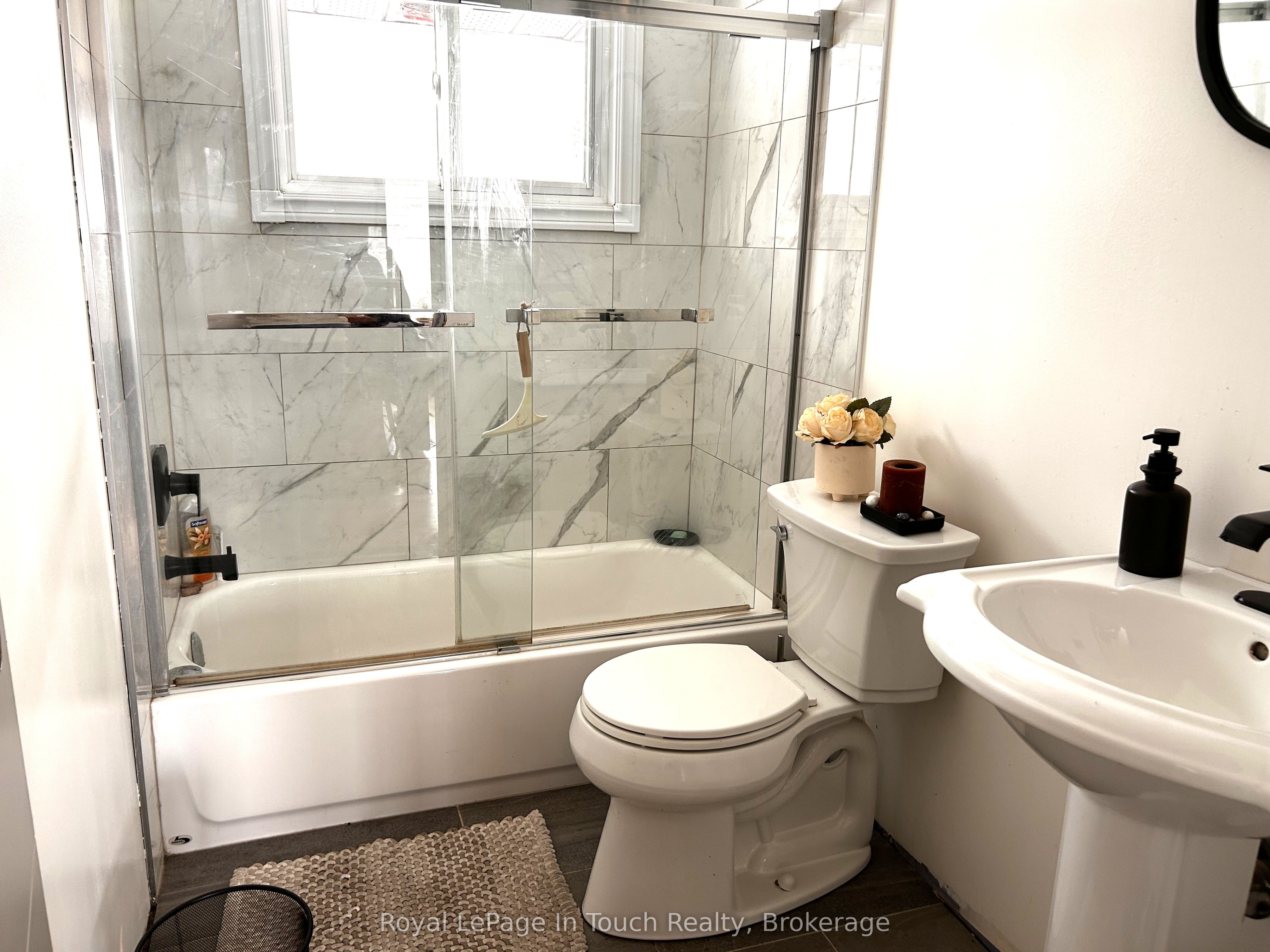 26 Dundee Drive, Tiny, ON L9M 0B3 photo 3