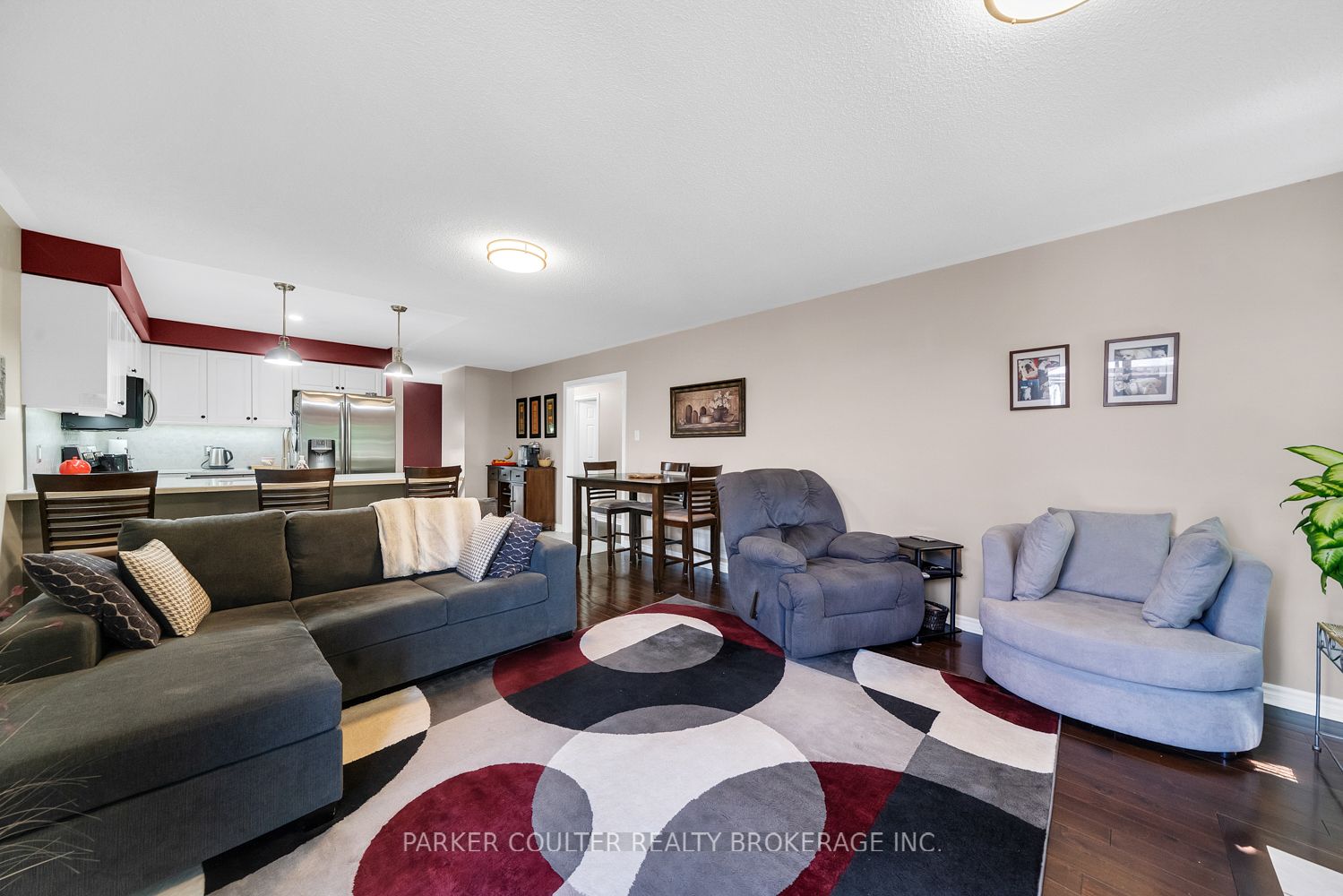 11 Watson Drive, Barrie, ON L4M 6W3 photo 4