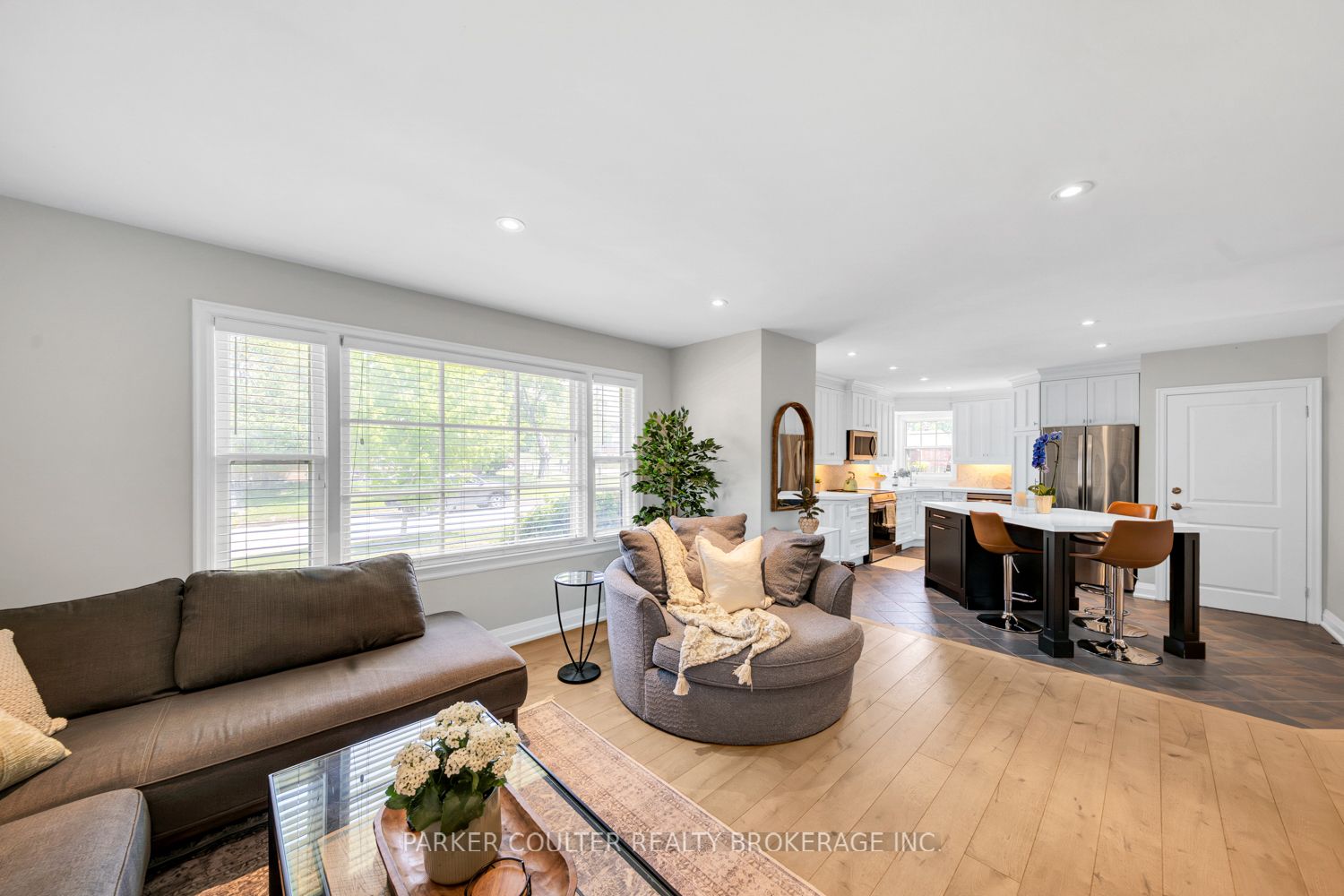 7 Oakley Park Square, Barrie, ON L4M 2J9 photo 5