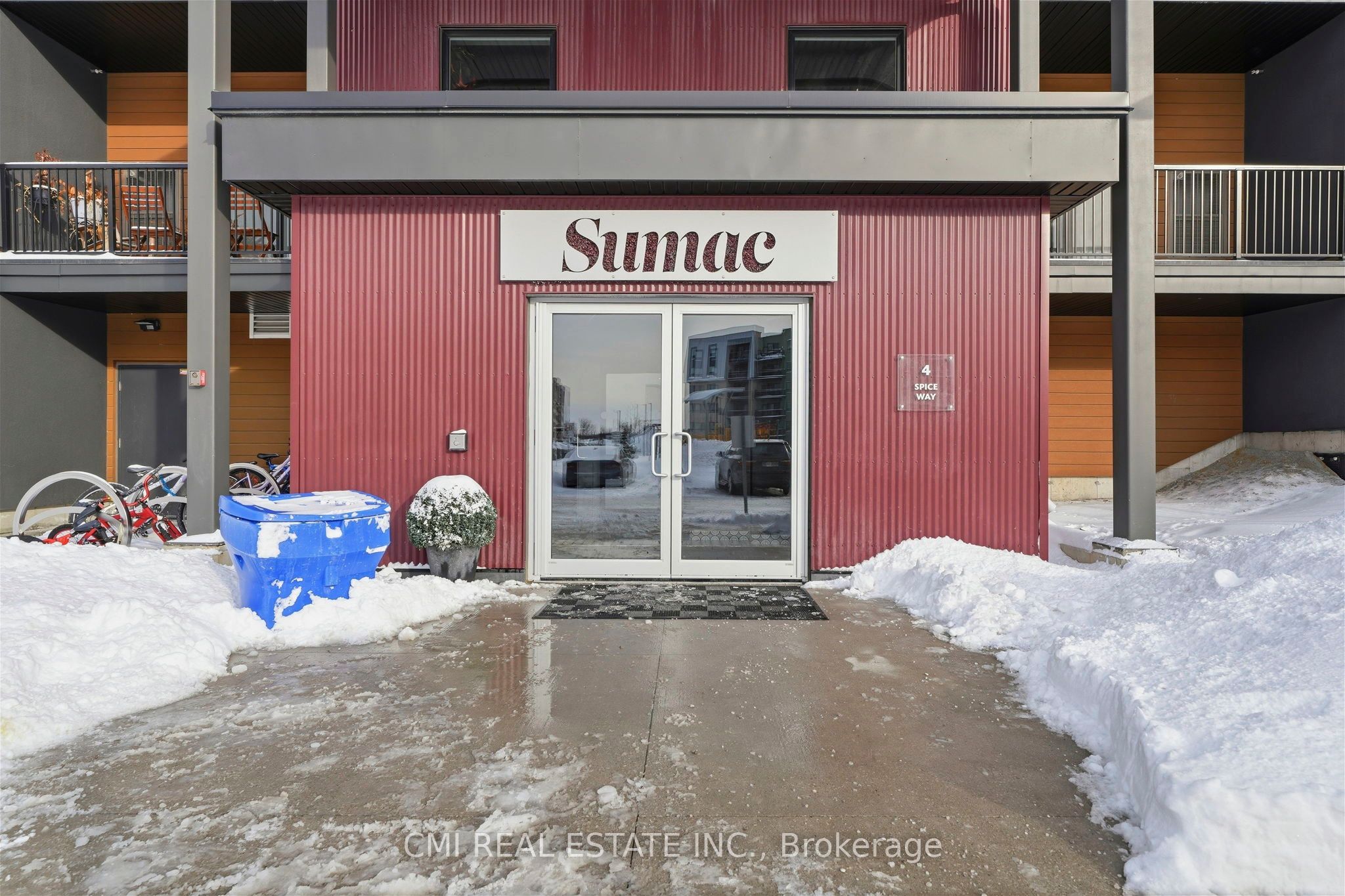 4 Spice Way 501, Barrie, ON L9J 0M2 photo 2