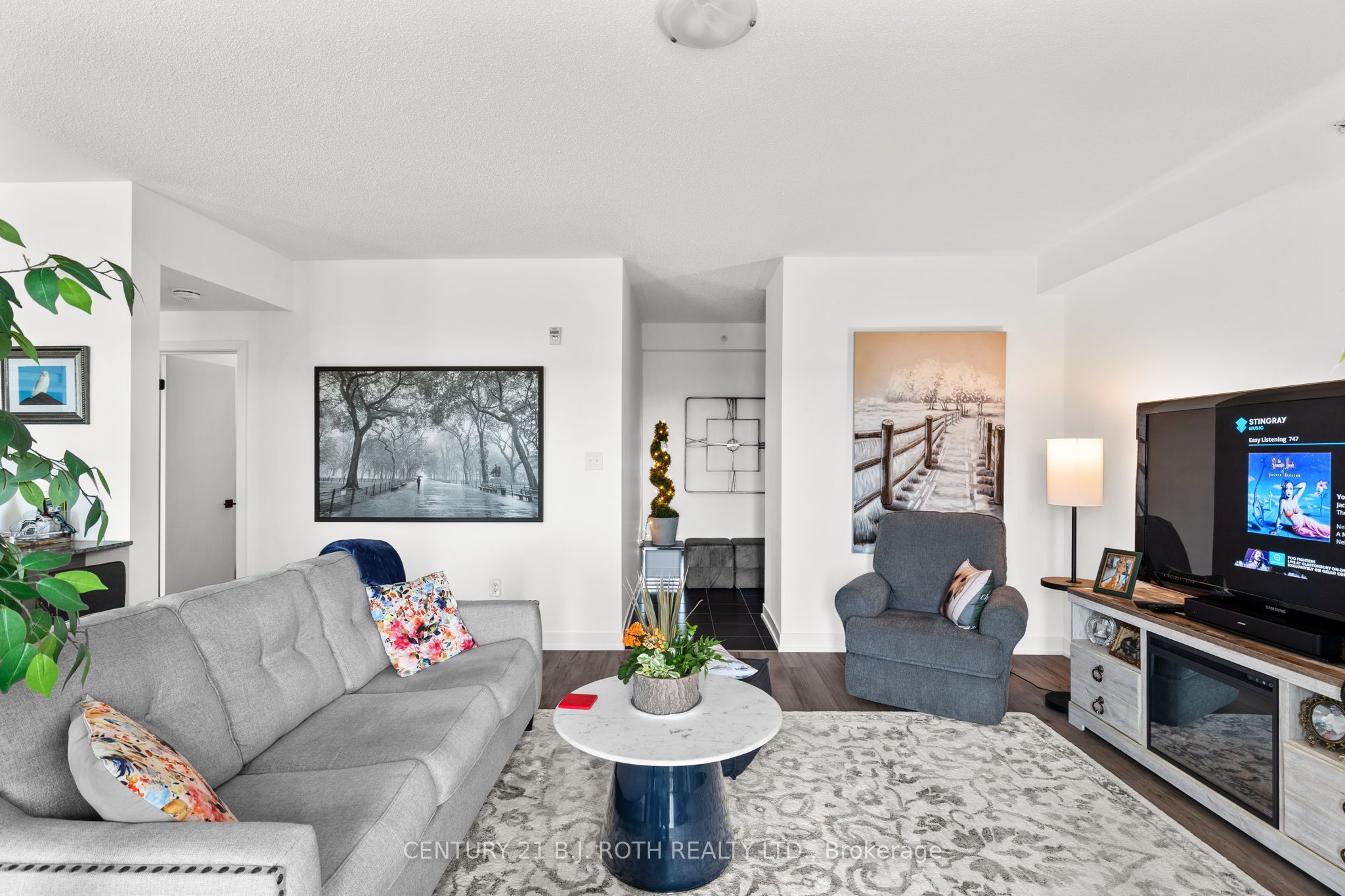 10 Culinary Lane 611, Barrie, ON L9J 0K2 photo 5