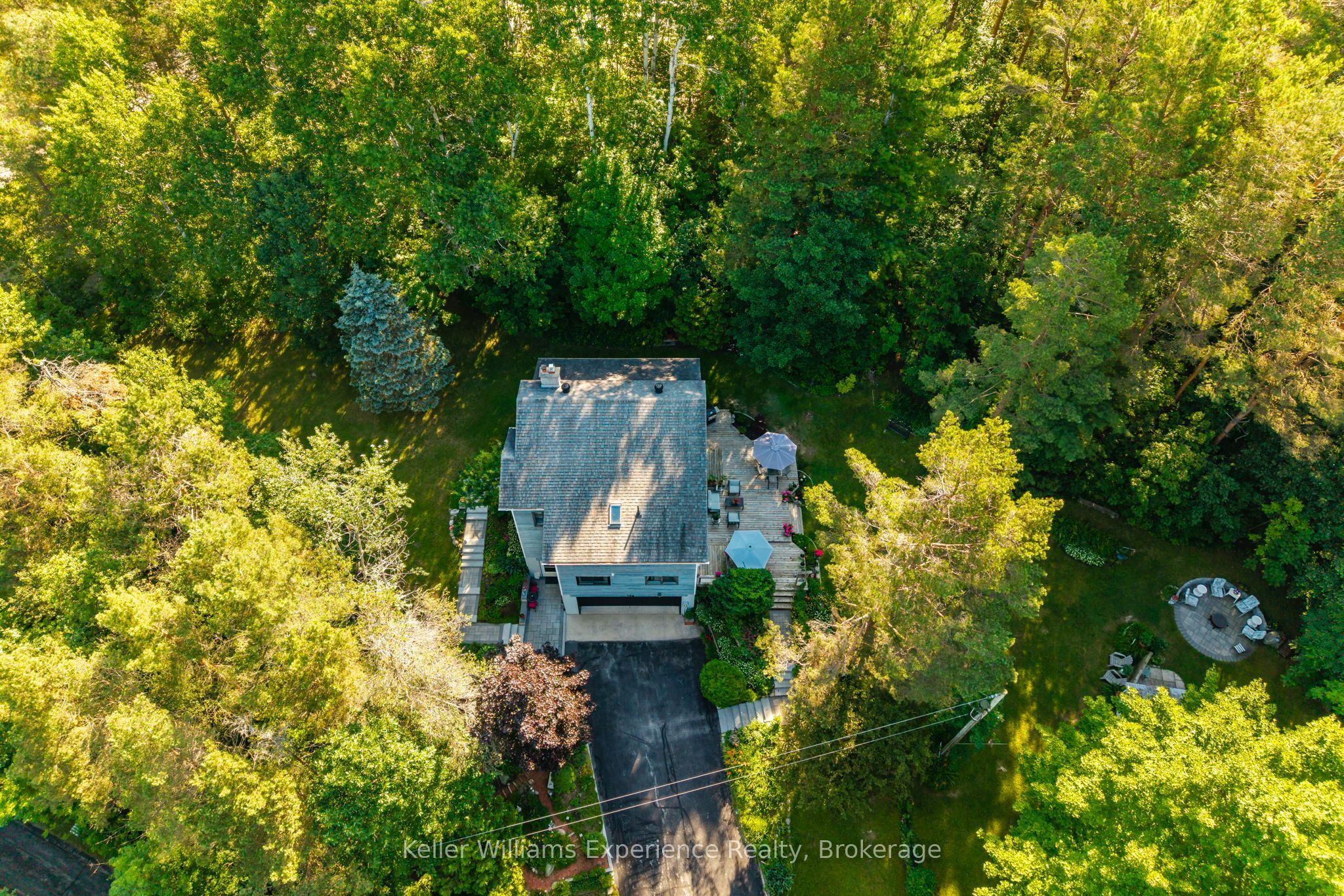 122 Poyntz Street, Penetanguishene, ON L9M 1P4 photo 5