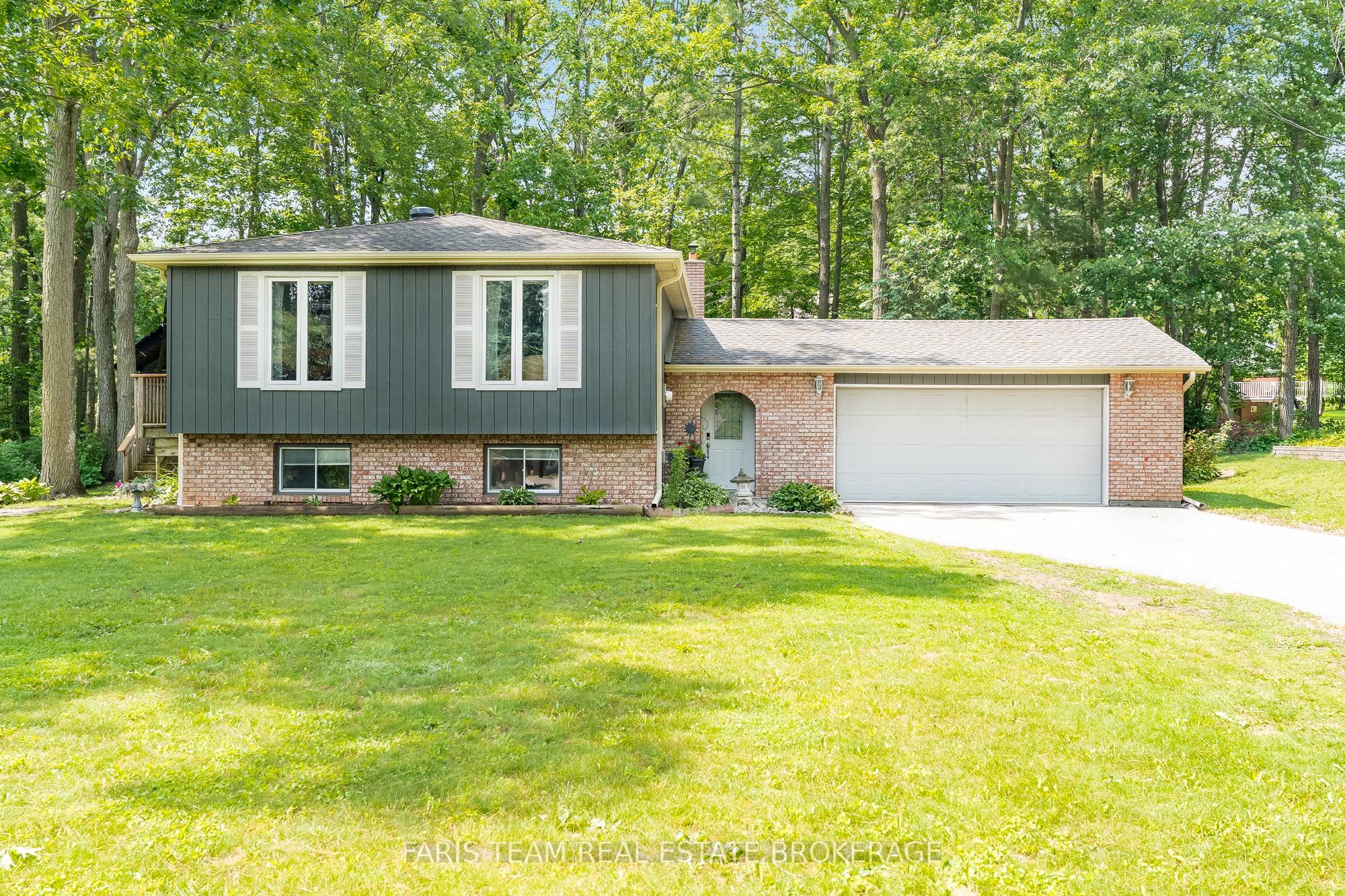 1202 Sunnidale Road, Springwater, ON L4M 4S4 photo 5