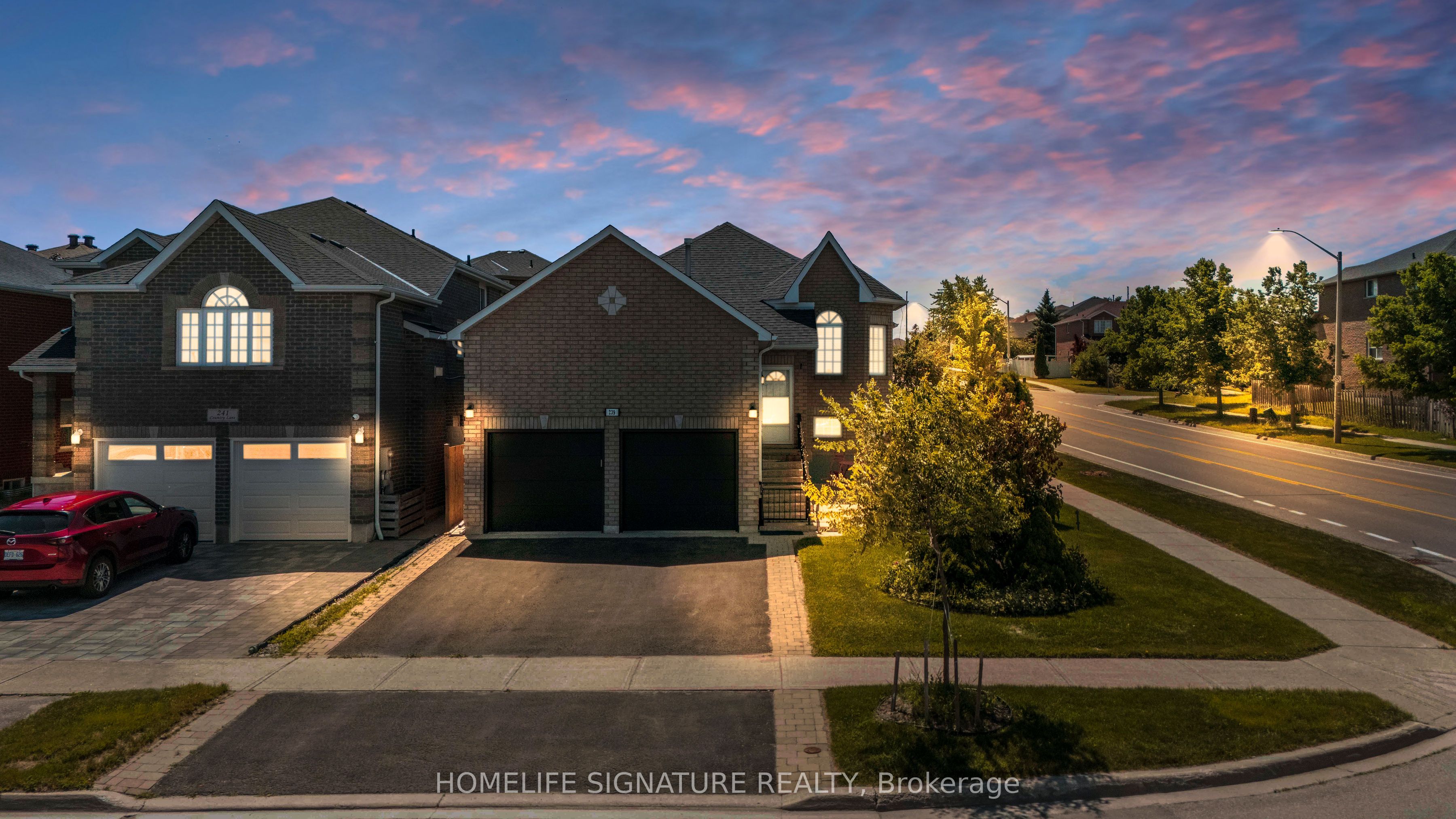 239 Country Lane, Barrie, ON L4N 0W2 photo 2