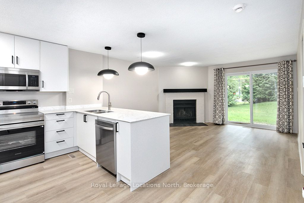 55 Trott Boulevard 115, Collingwood, ON L9Y 4B8 photo 5