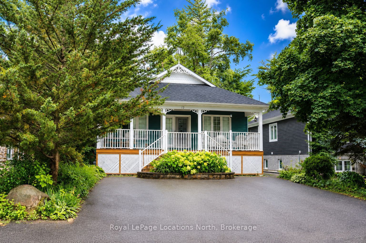 12 65th Street N, Wasaga Beach, ON L9Z 1V2 photo 2