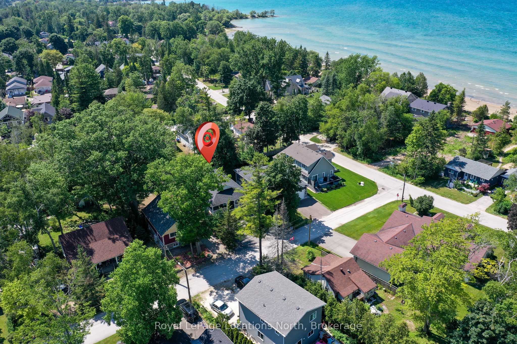 12 65th Street N, Wasaga Beach, ON L9Z 1V2 photo 4