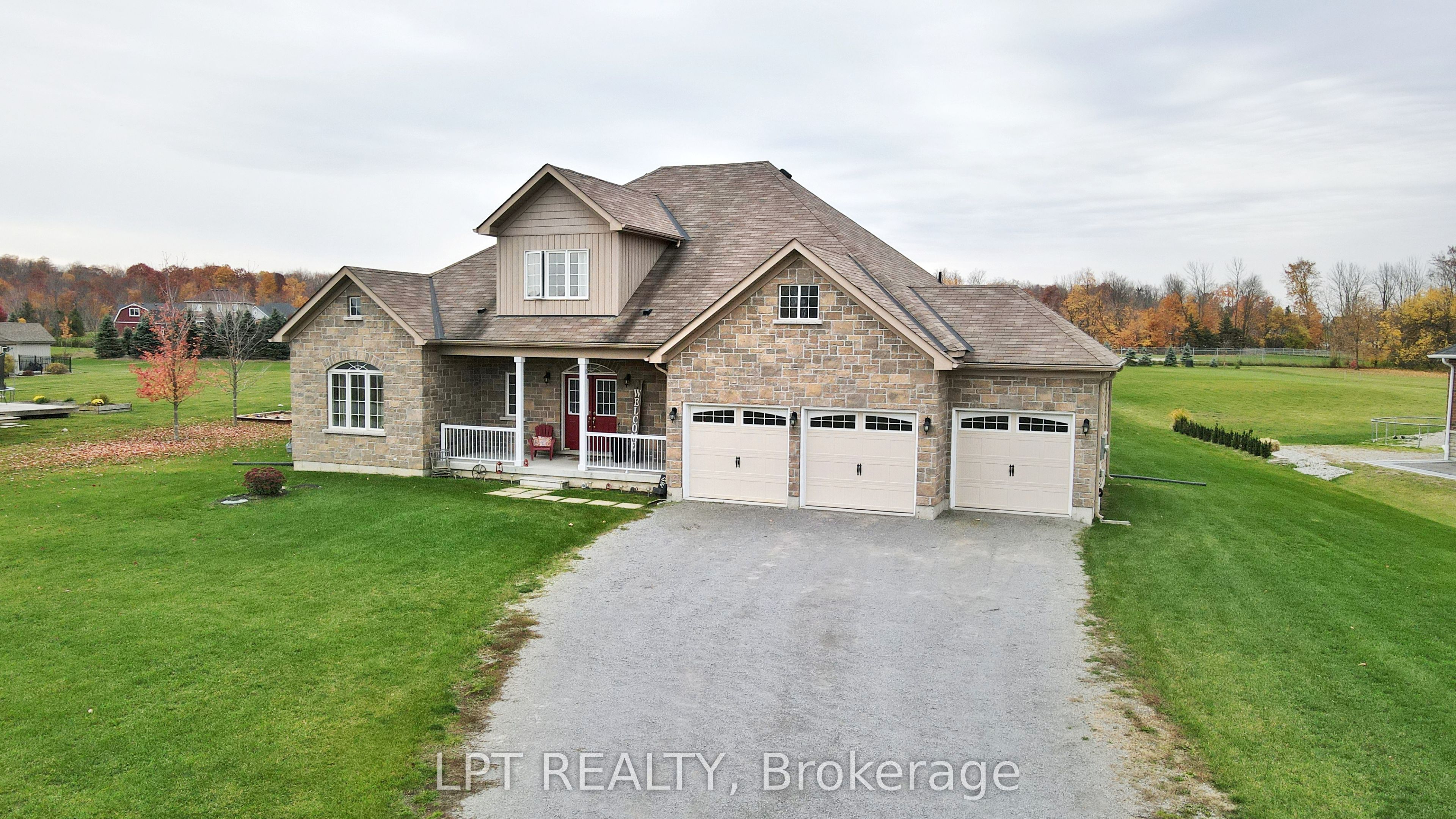 12 Plowright Road, Springwater, ON L9X 0A3 photo 2