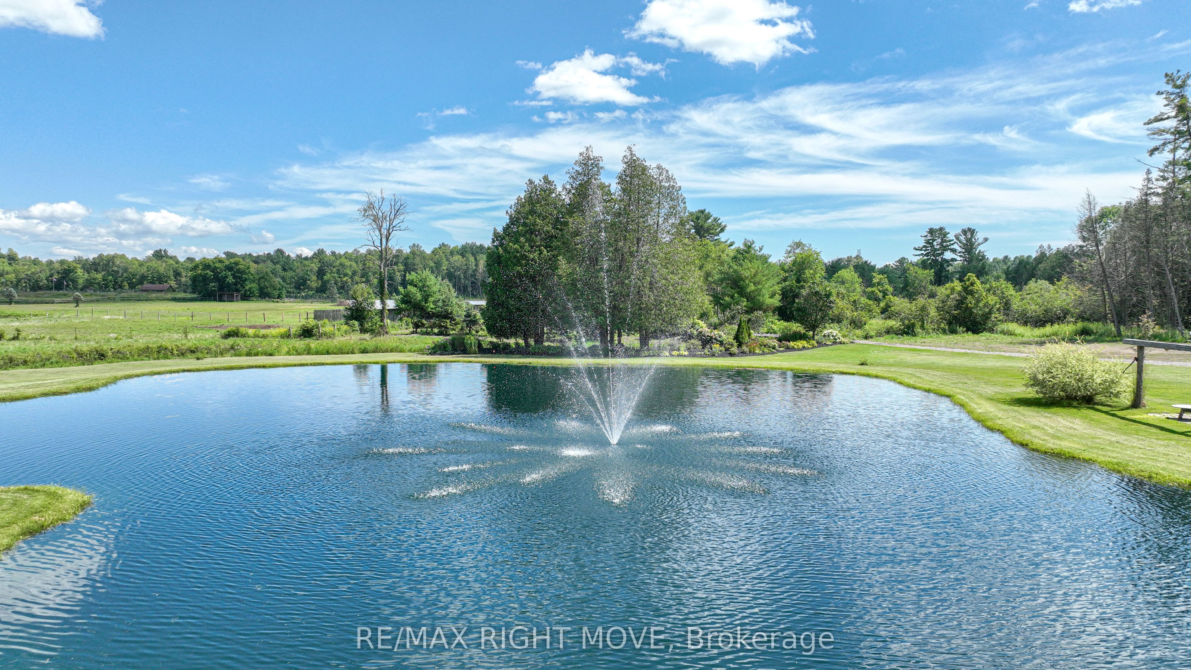 3625 Fairgrounds Road, Severn, ON L3V 0Y2 photo 5