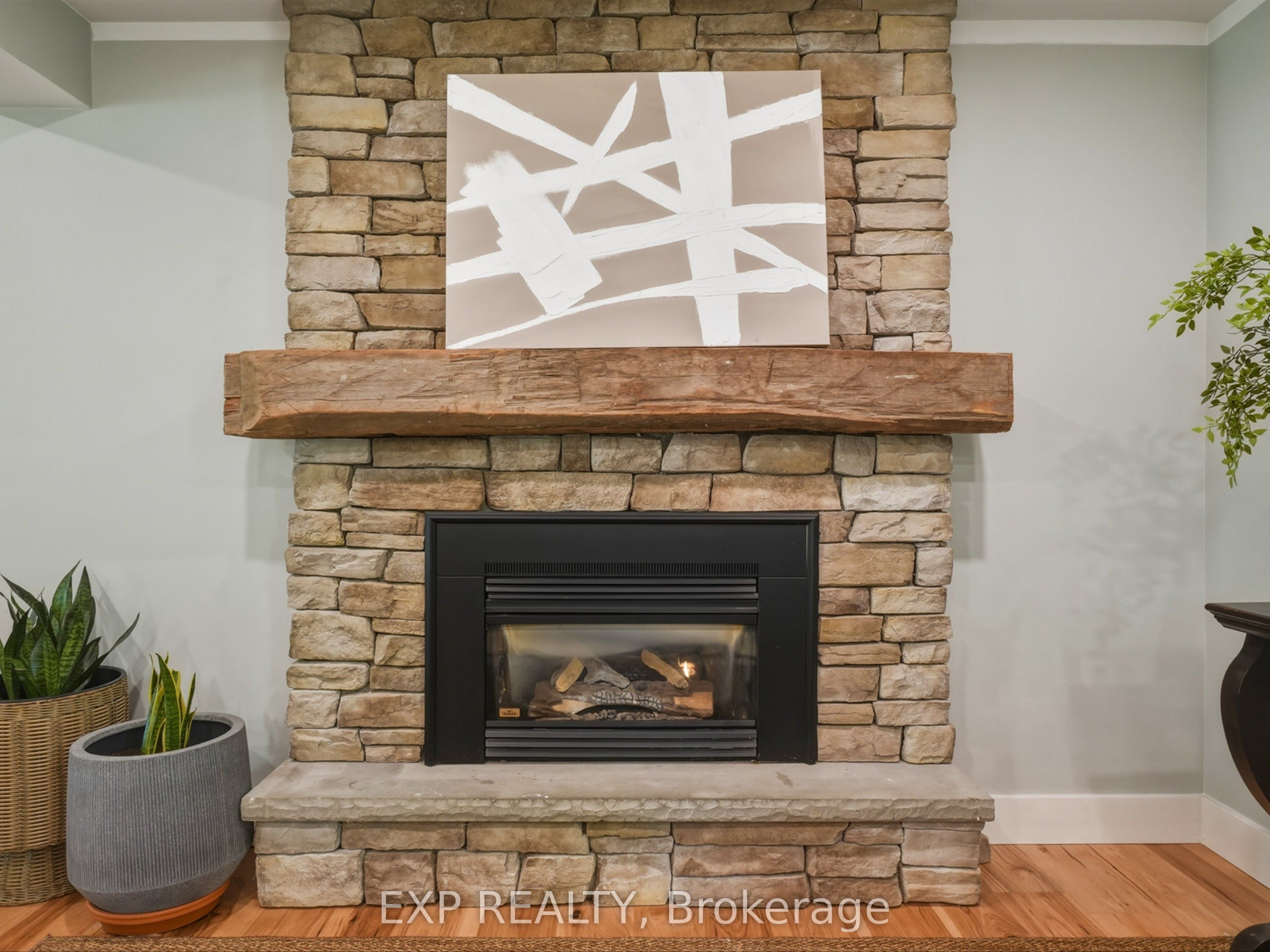 11 Spence Avenue, Springwater, ON L9X 0P2 photo 5