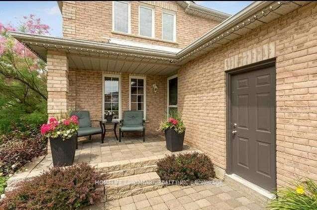 38 Lucas Avenue, Barrie, ON L4N 9M7