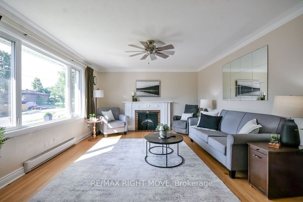 94 Fittons Road E, Orillia, ON L3V 2J5 photo 5