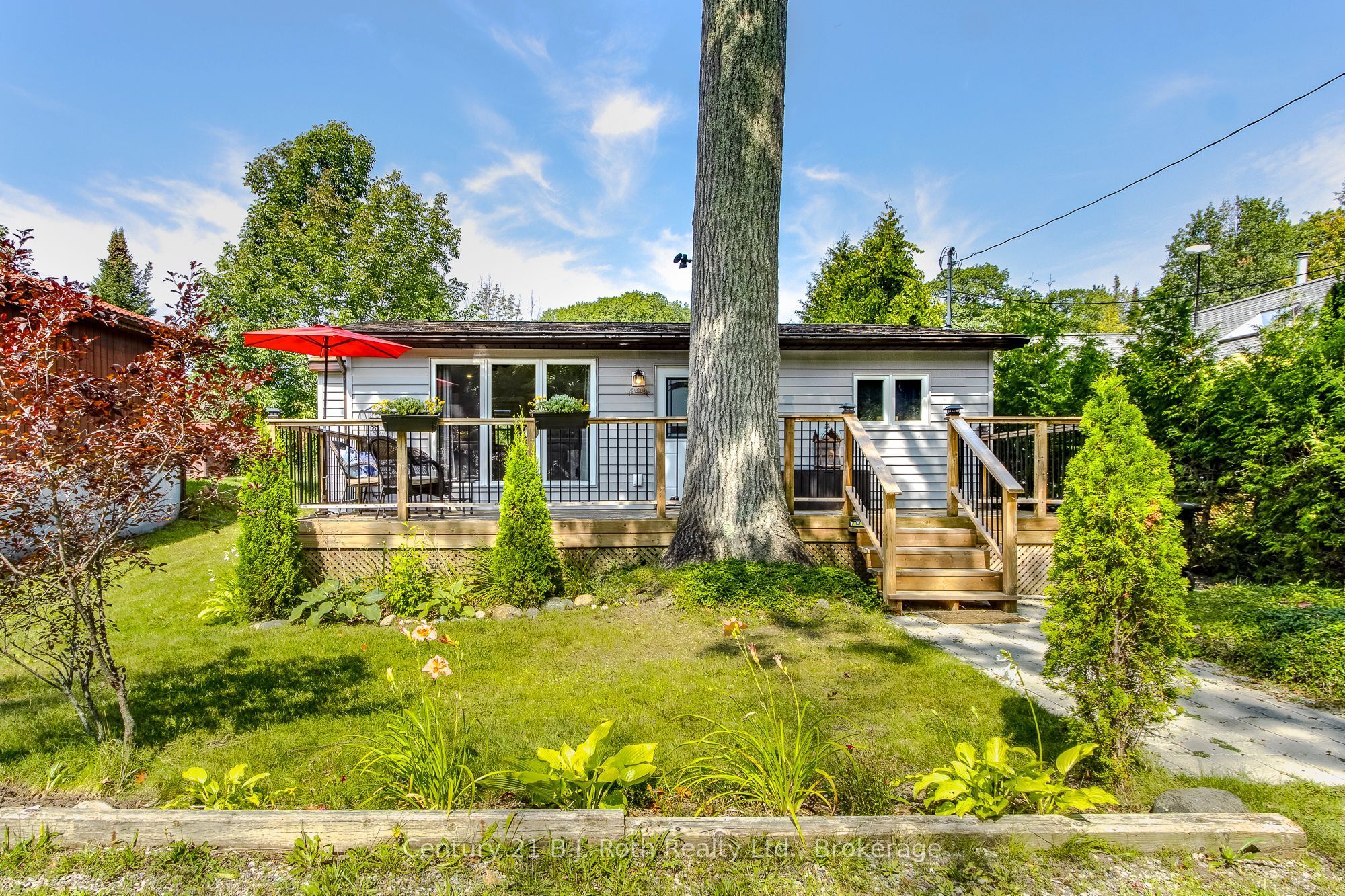 8 Arbor Road, Tiny, ON L0L 2J0 photo 2