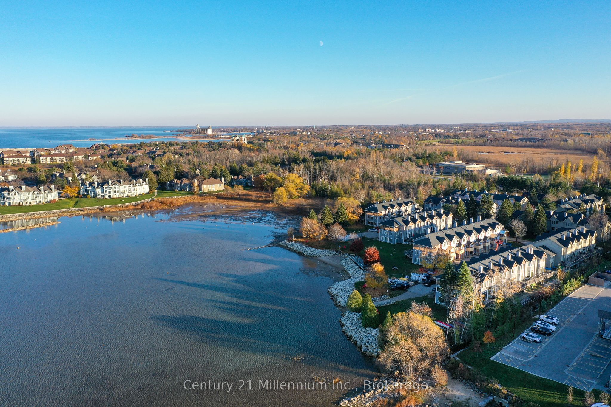 6 Anchorage Crescent 307, Collingwood, ON L9Y 0Y6 photo 5