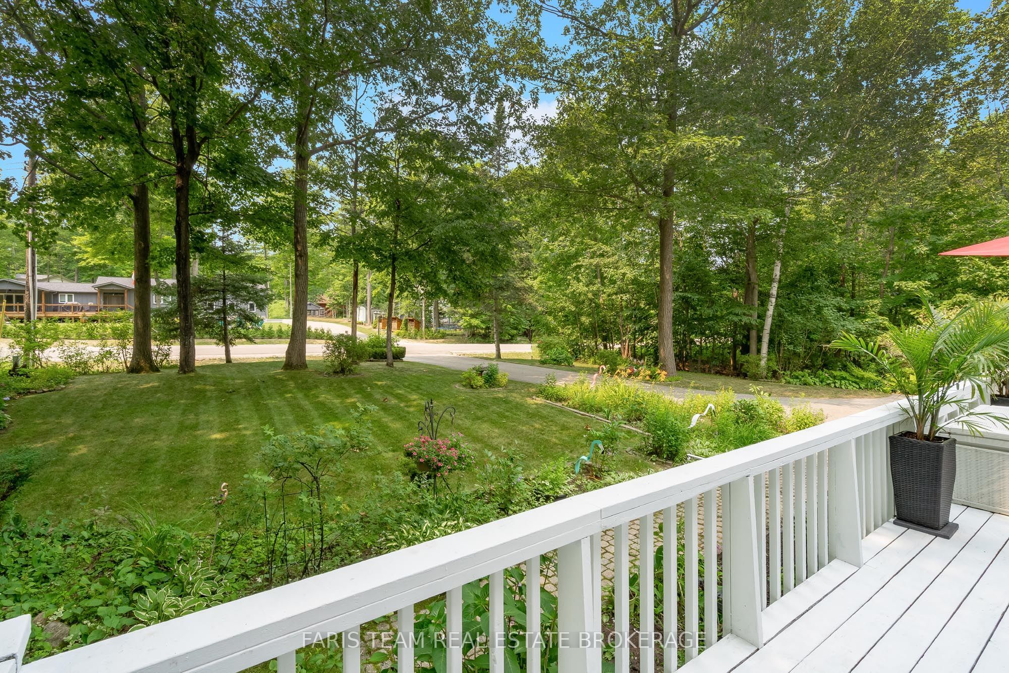 33 Oneida Crescent, Tiny, ON L9M 0B2 photo 5