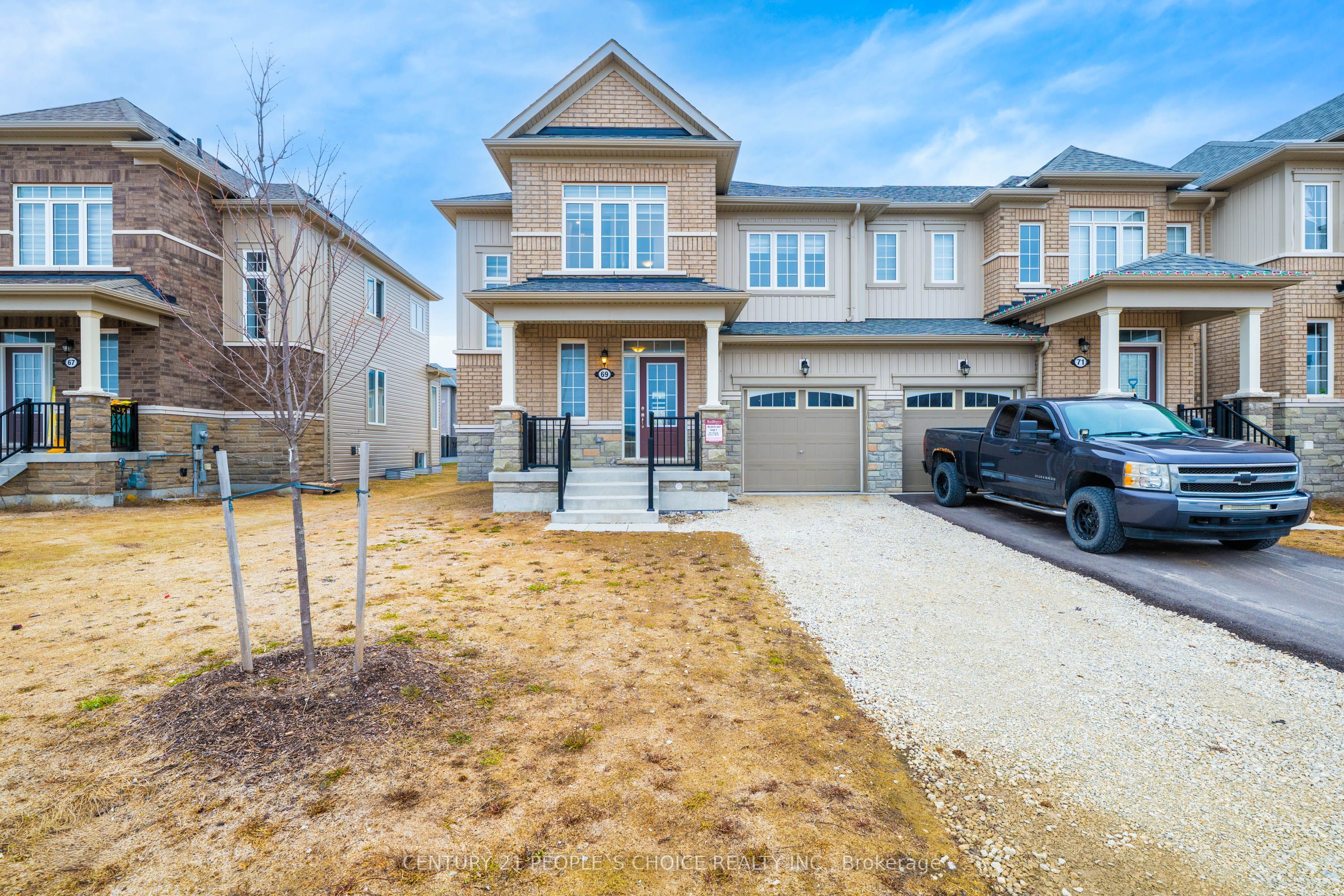 69 Central Square Boulevard, Wasaga Beach, ON L9Z 0L9 photo 2