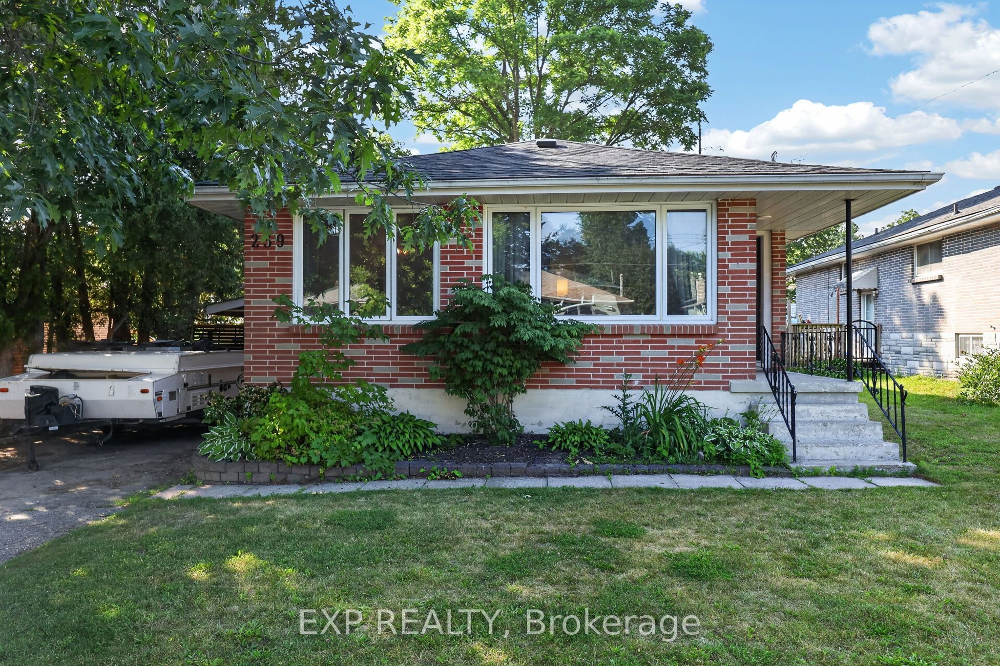 239 Scott Street, Midland, ON L4R 2M7 photo 3