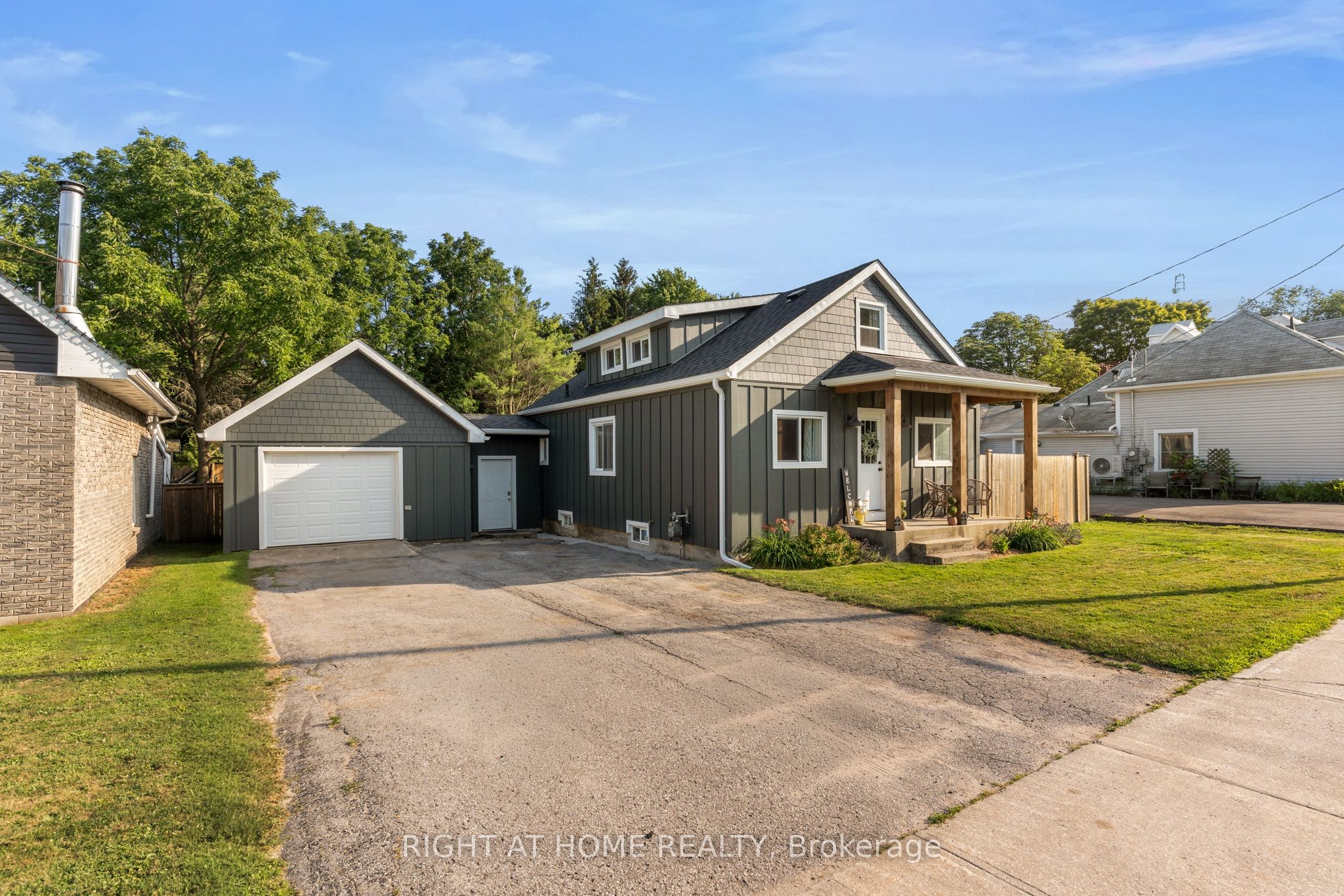 5317 County 9 Road, Clearview, ON L0M 1N0 photo 2