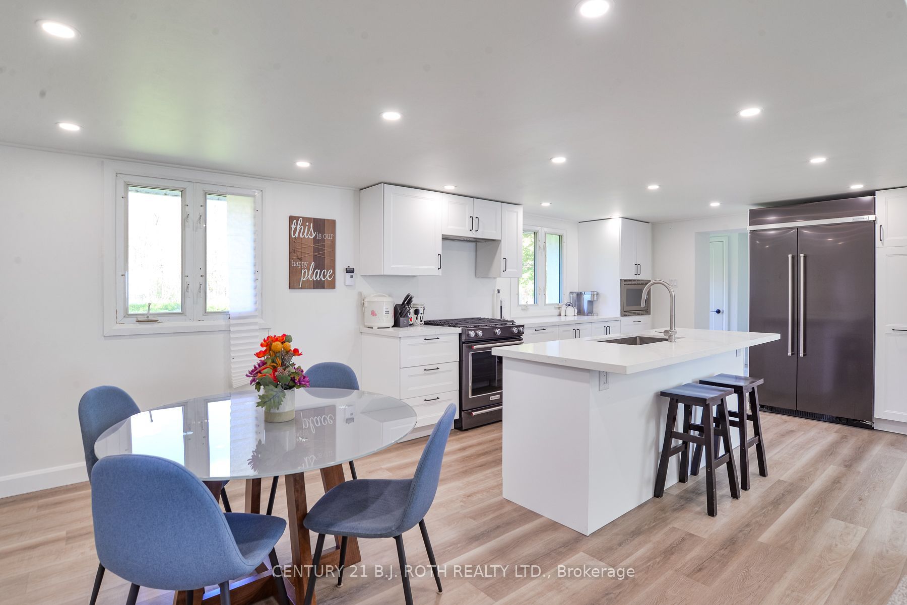 3568 W Amilia Drive W, Ramara, ON L0K 1B0 photo 3