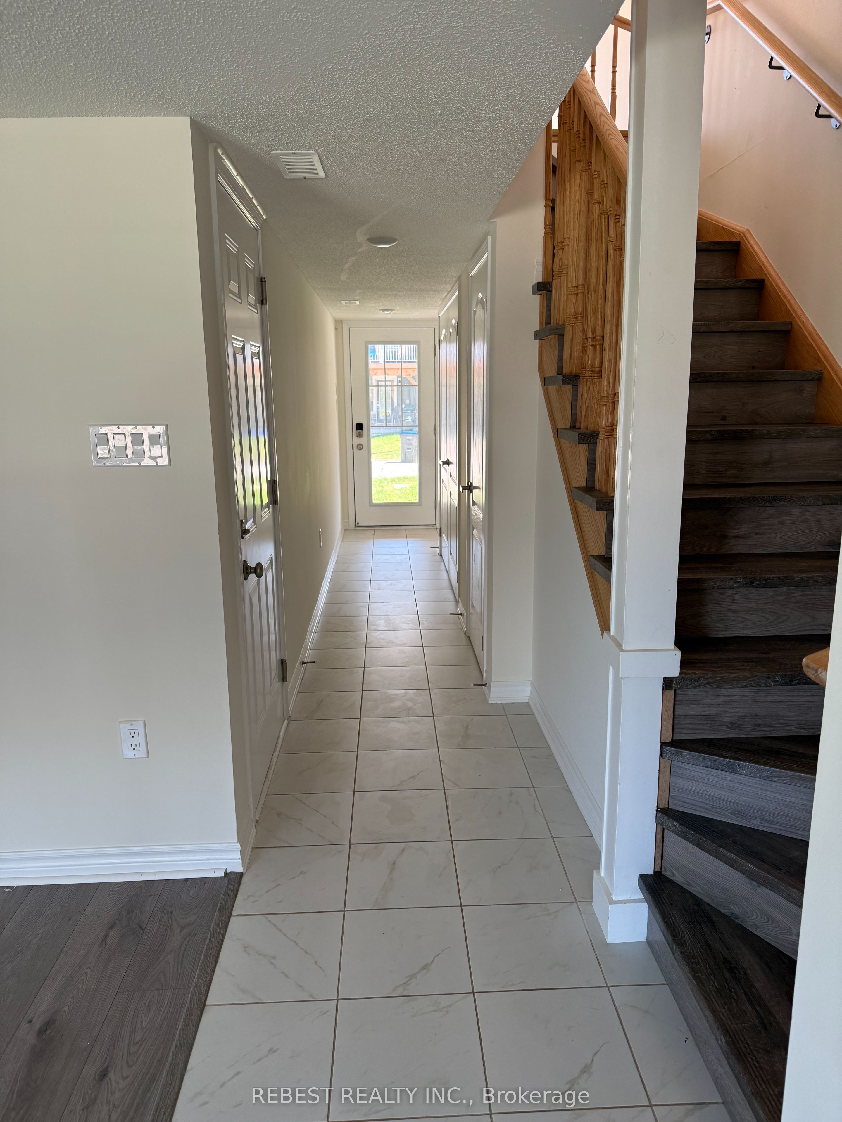 99 Surf Drive, Wasaga Beach, ON L9Z 0L2 photo 5