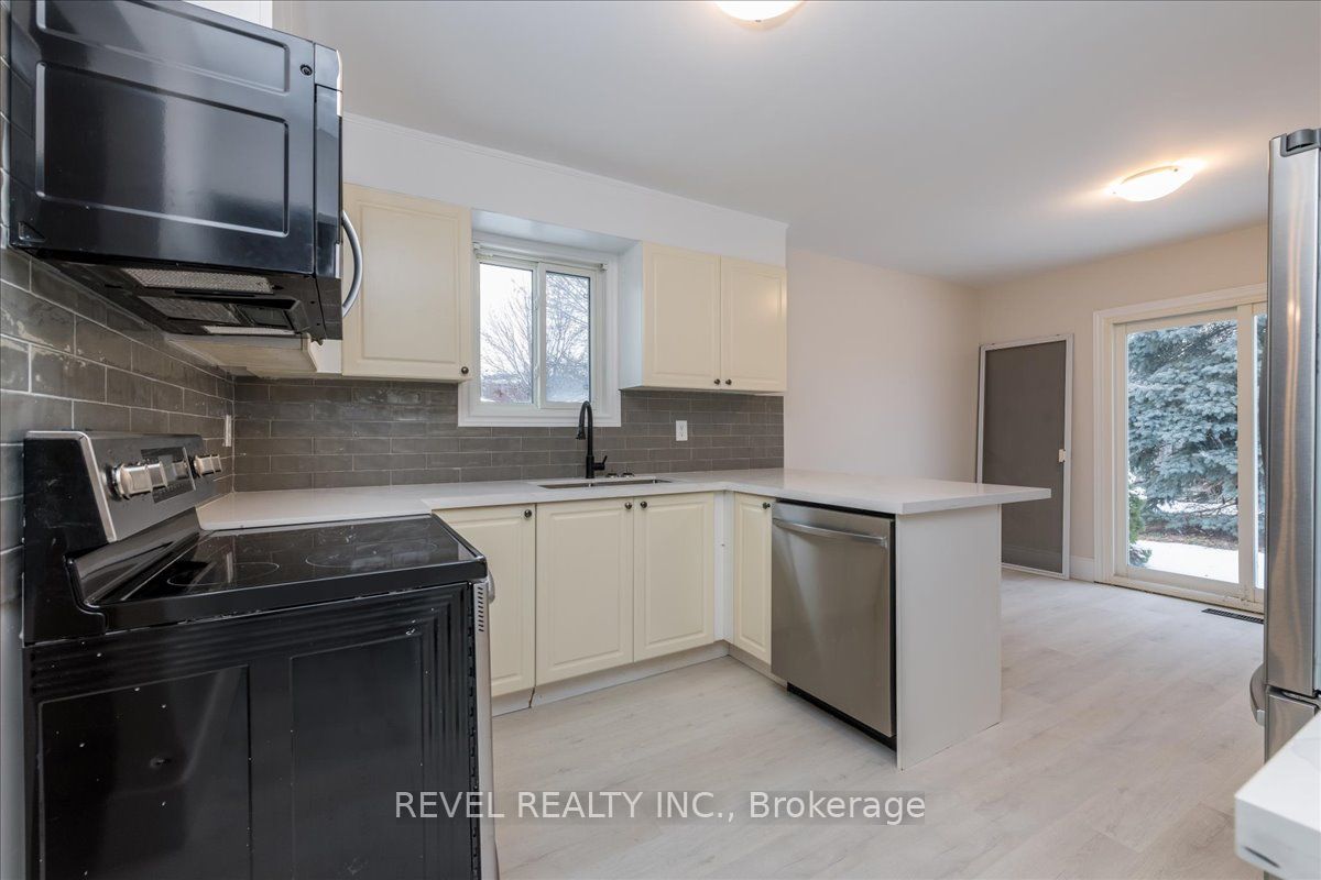 400 Big Bay Point Road 2, Barrie, ON L4N 7P3 photo 4
