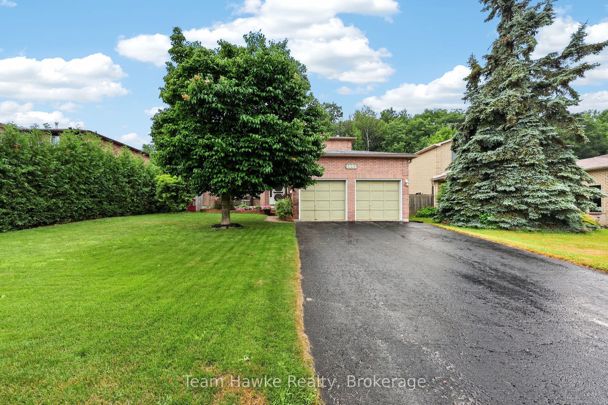 1085 Dina Crescent, Midland, ON L4R 5C6 photo 2