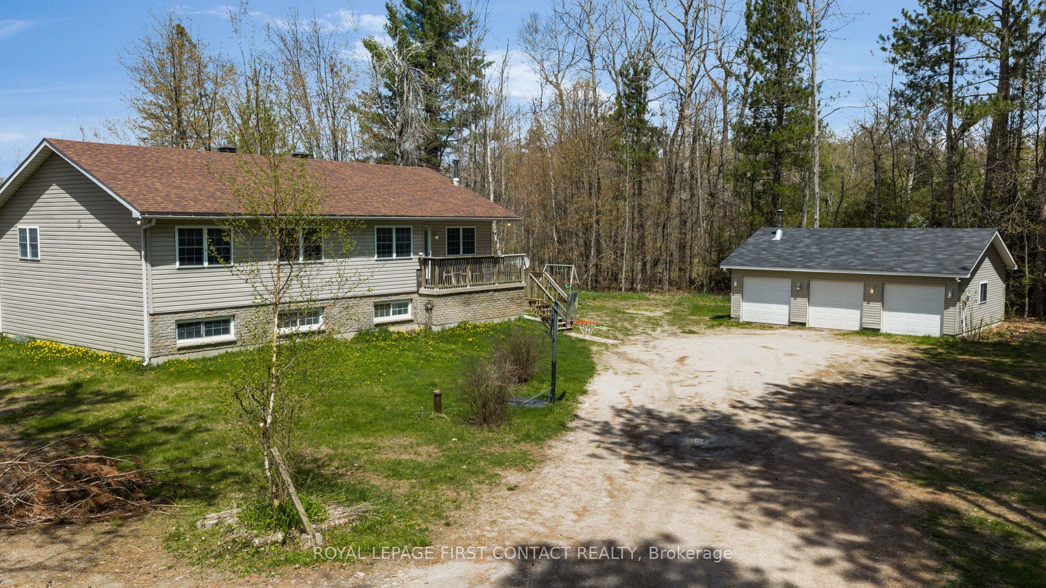 2228 Monck Road, Ramara, ON L3V 6H5 photo 4