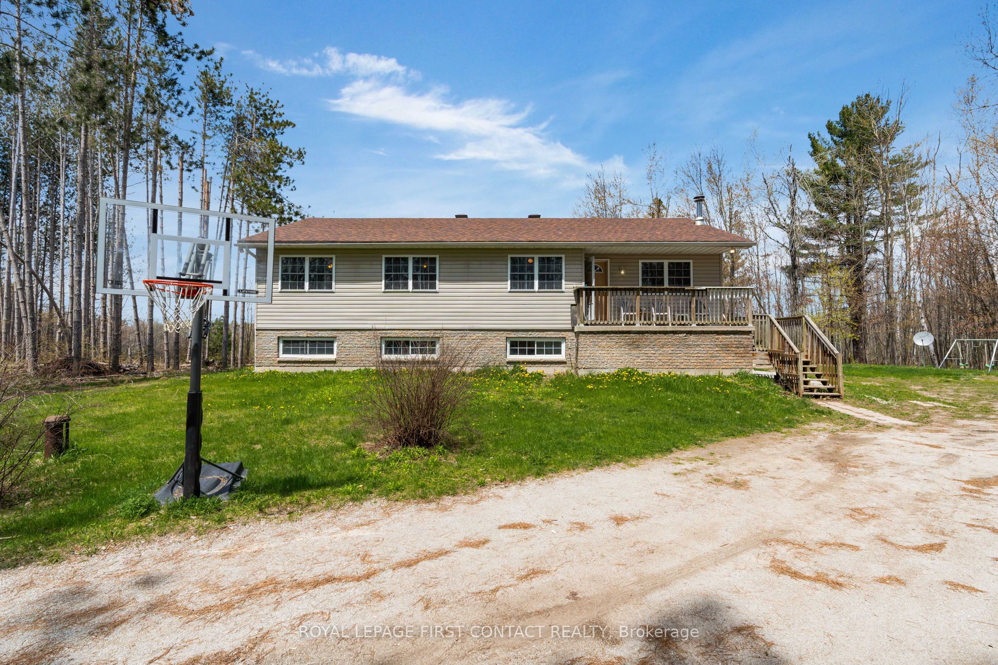 2228 Monck Road, Ramara, ON L3V 6H5 photo 5