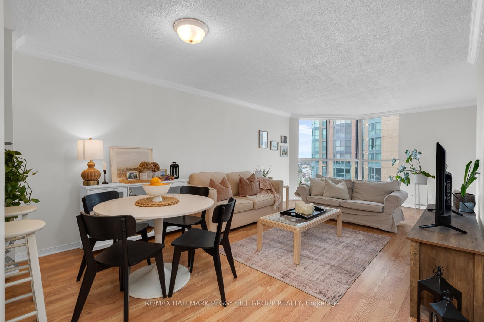 150 Dunlop Street E 904, Barrie, ON L4M 6H1 photo 3