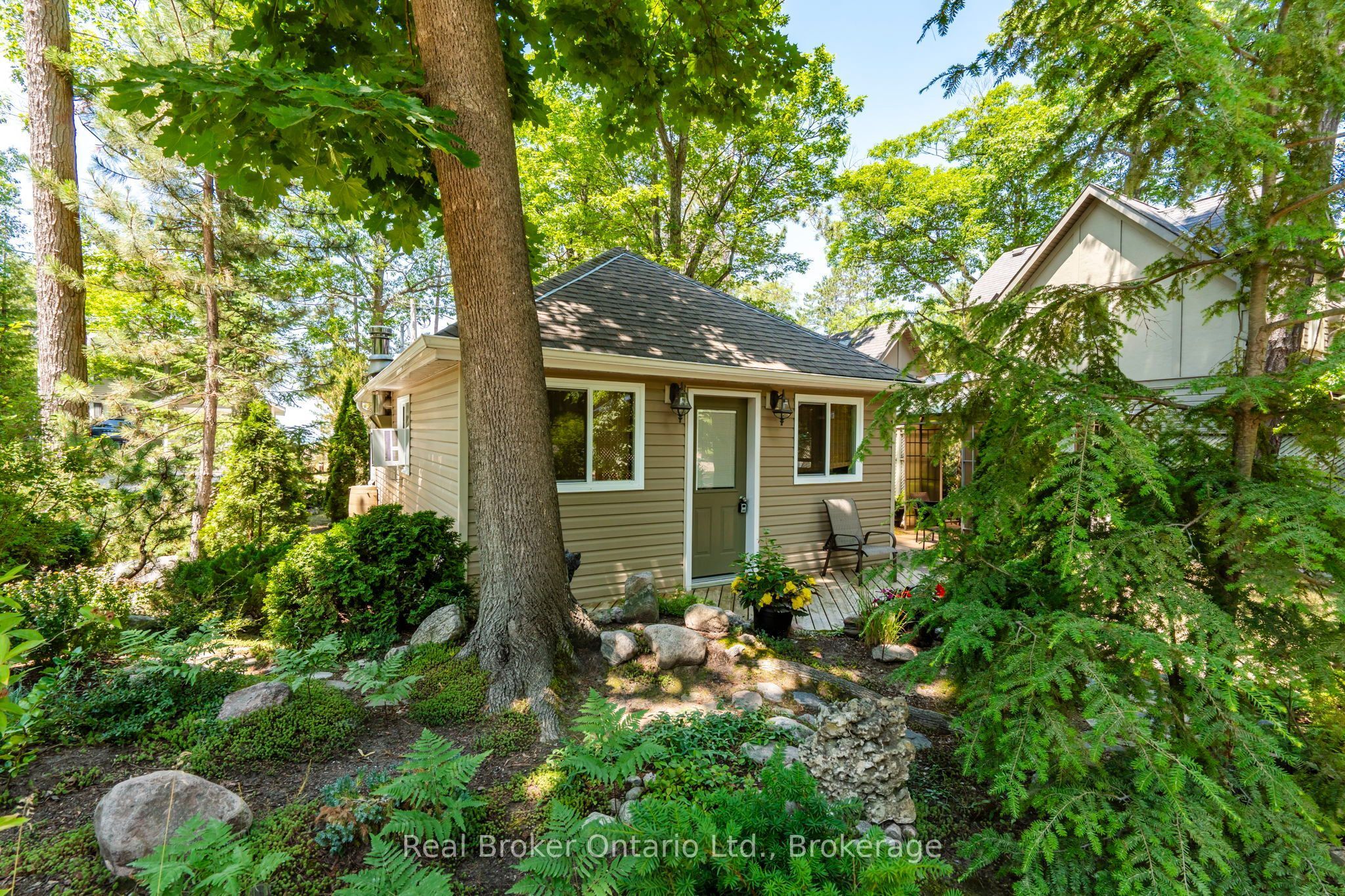 224 Tiny Beaches Road S Road, Tiny, ON L0L 2J0 photo 5
