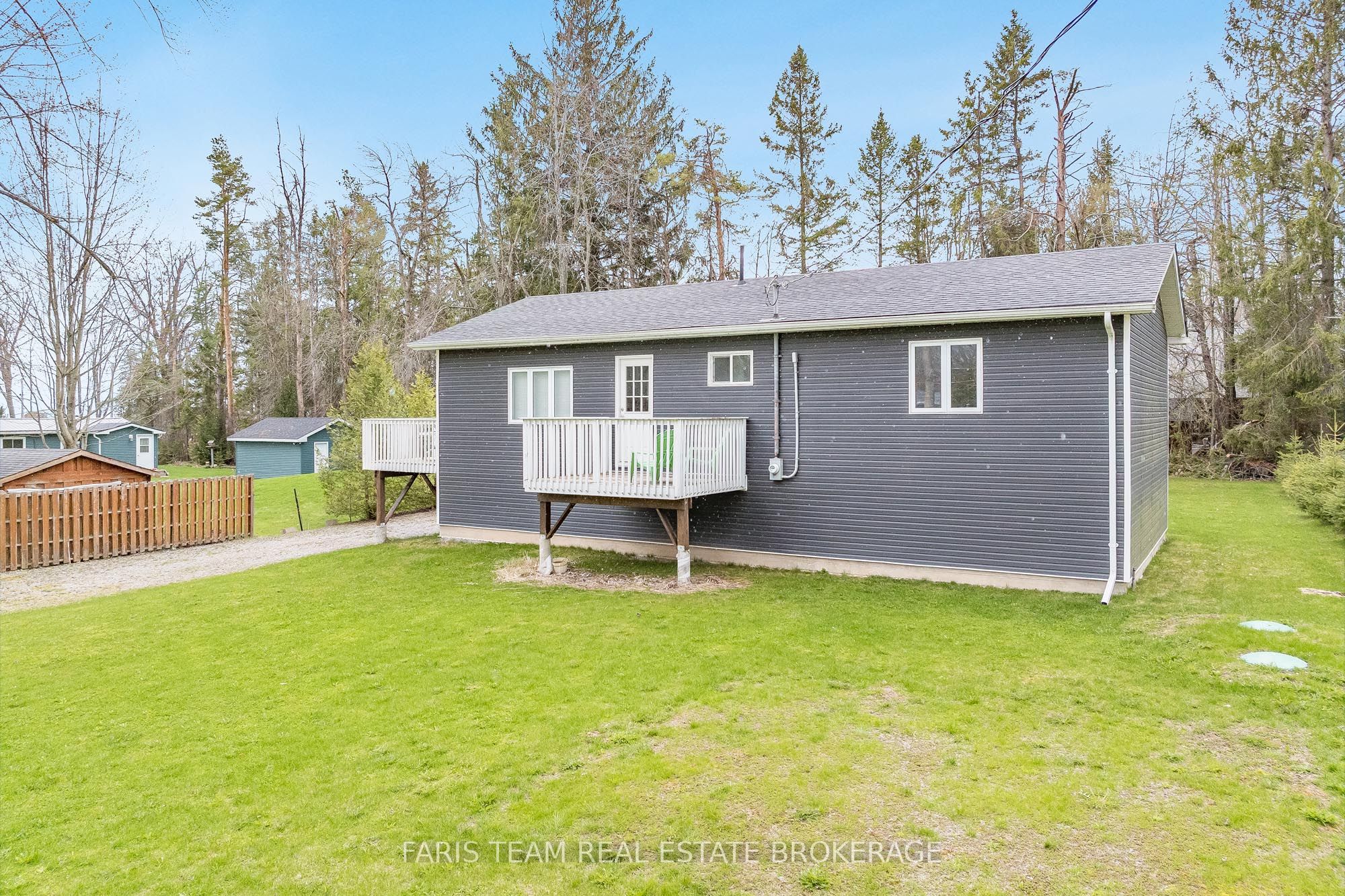 3554 John Street, Ramara, ON L0K 1B0 photo 3