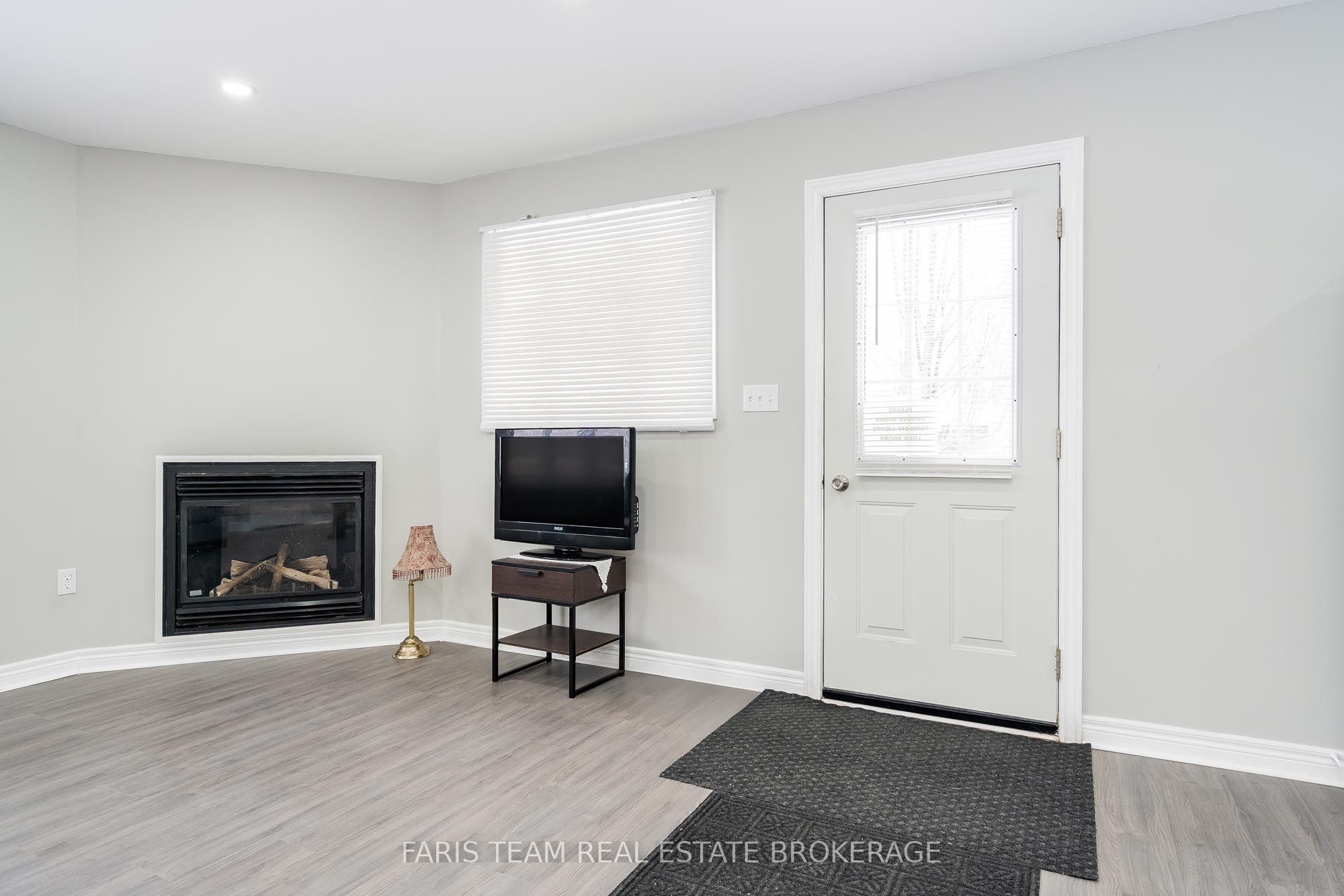 3554 John Street, Ramara, ON L0K 1B0 photo 5