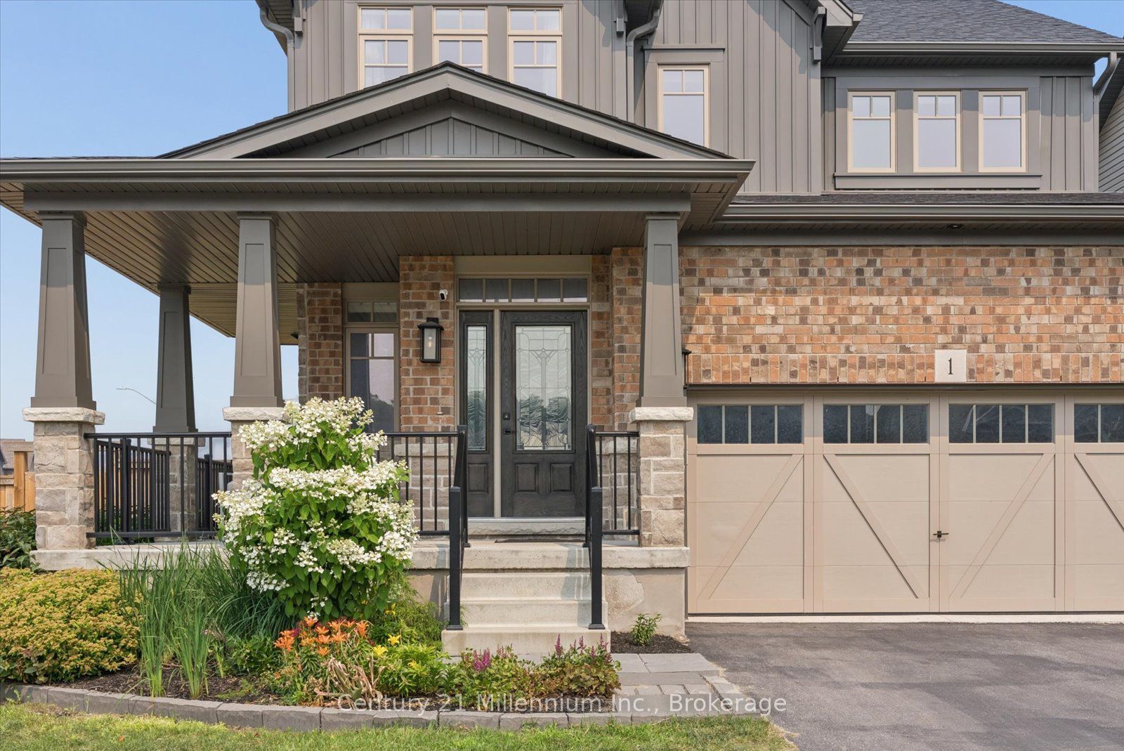 1 Spencer Street, Collingwood, ON L9Y 3B7 photo 3
